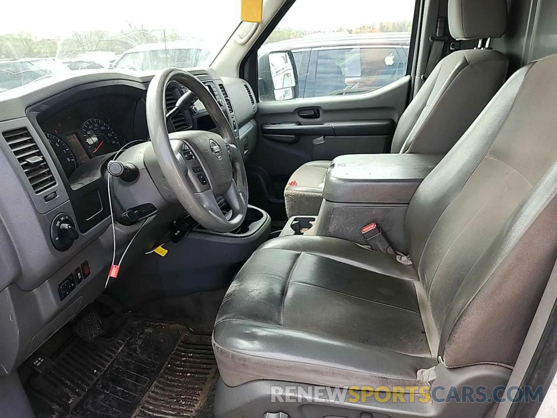 25 Photograph of a damaged car 1N6BF0KY8KN806052 NISSAN NV 2019