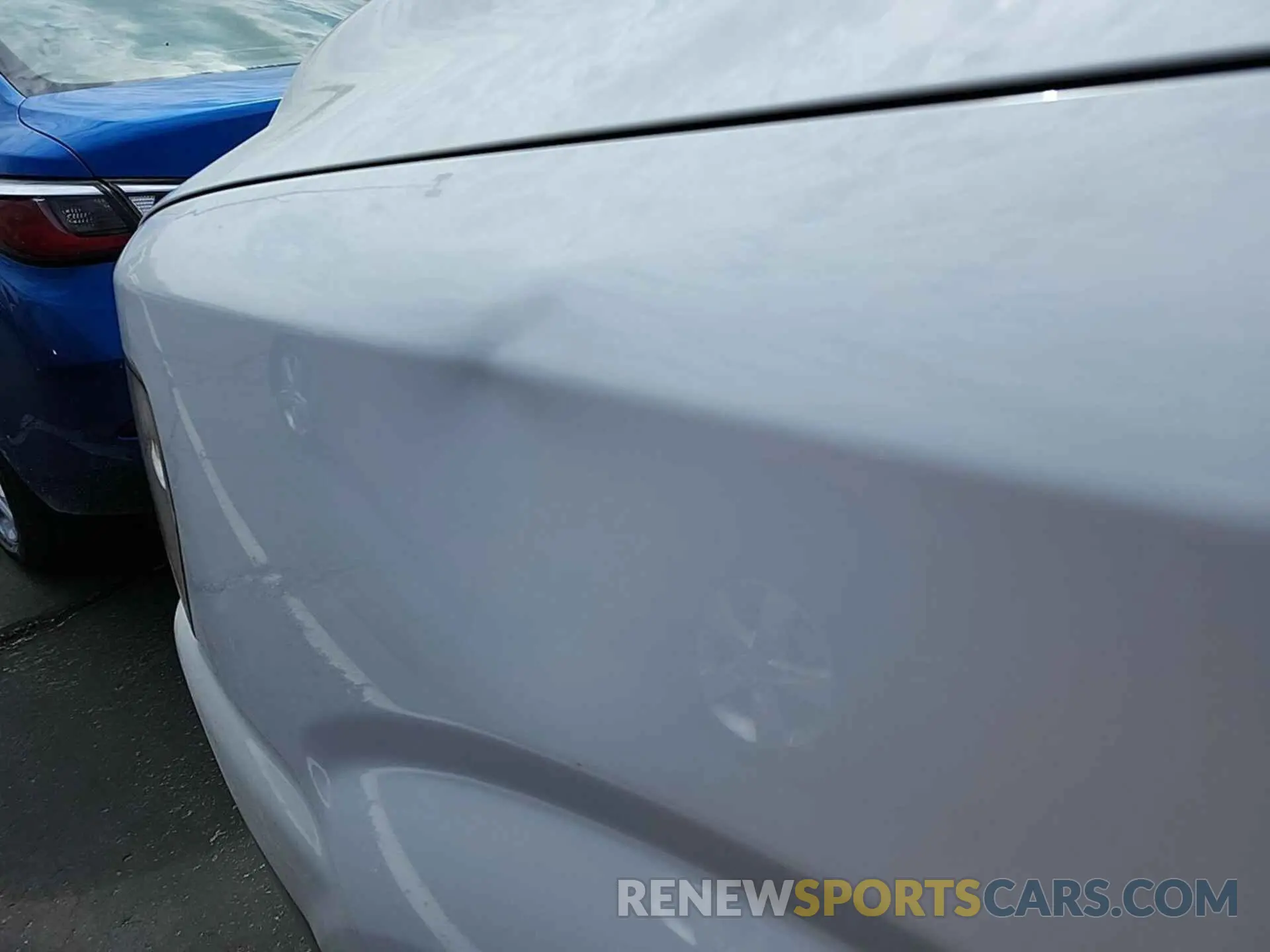 29 Photograph of a damaged car 1N6BF0KY8KN806052 NISSAN NV 2019