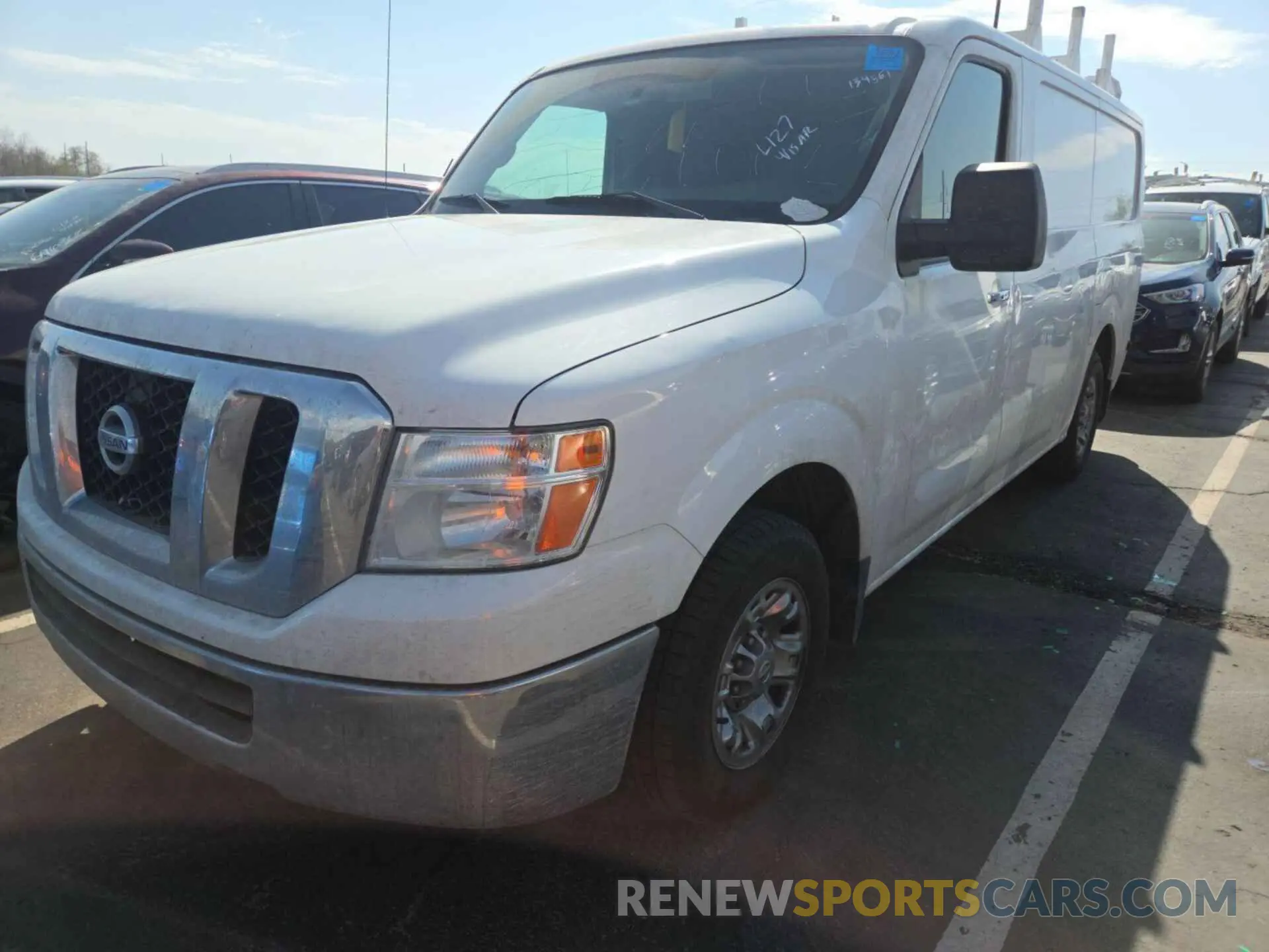 31 Photograph of a damaged car 1N6BF0KY8KN806052 NISSAN NV 2019