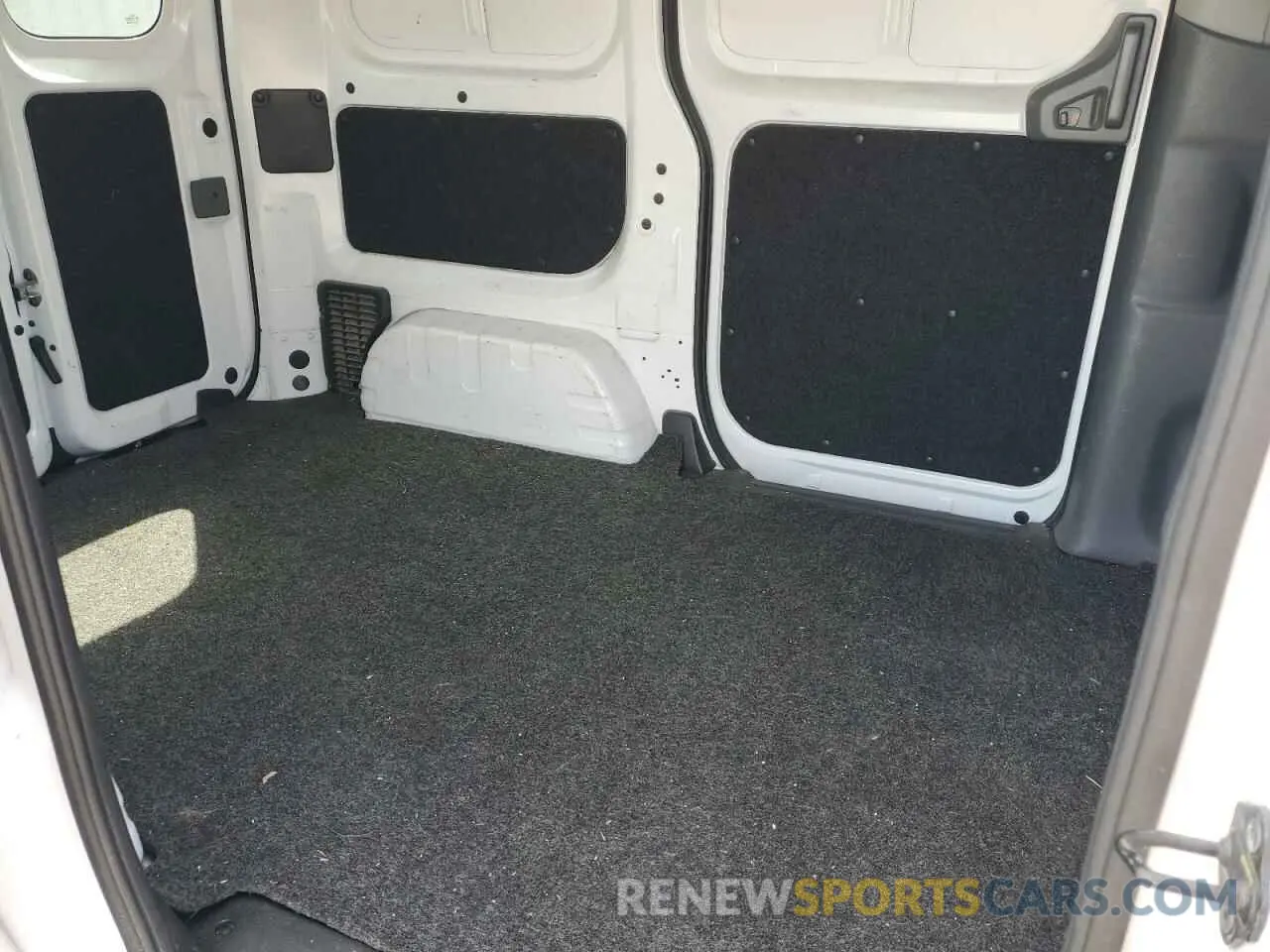 11 Photograph of a damaged car 3N6CM0KN3KK705670 NISSAN NV 2019