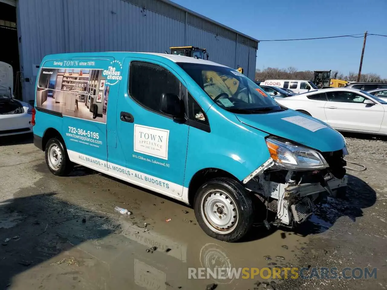 4 Photograph of a damaged car 3N6CM0KN4KK690600 NISSAN NV 2019