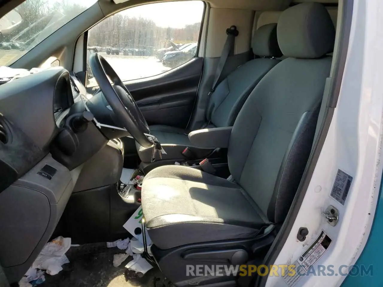 7 Photograph of a damaged car 3N6CM0KN4KK690600 NISSAN NV 2019