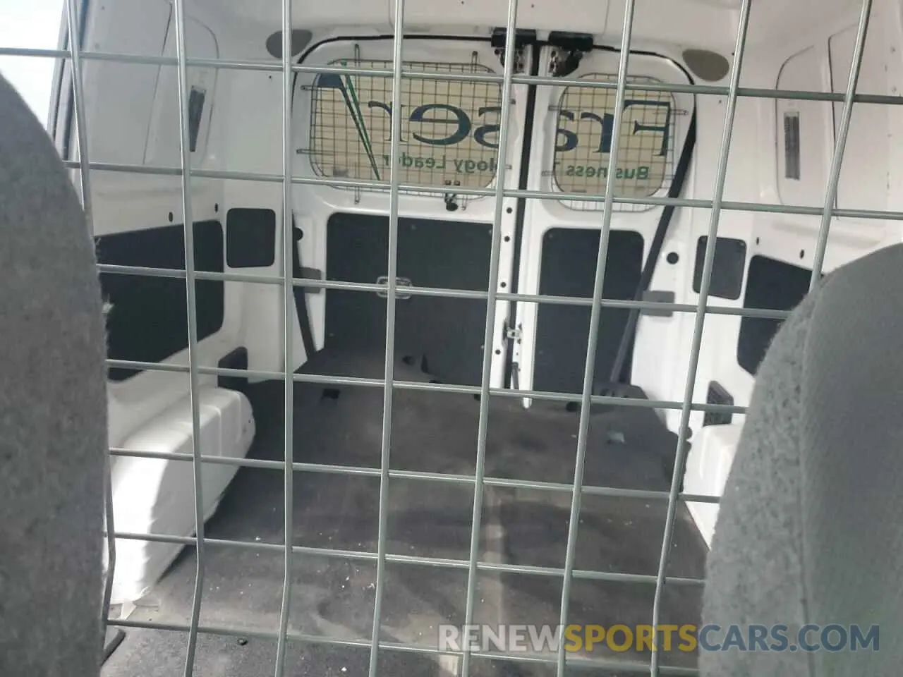 10 Photograph of a damaged car 3N6CM0KN5KK705380 NISSAN NV 2019
