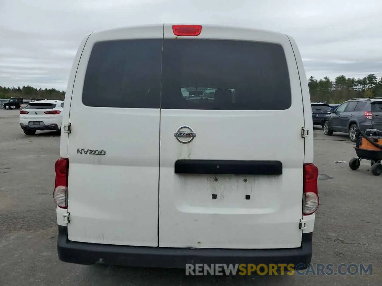 6 Photograph of a damaged car 3N6CM0KN5KK708764 NISSAN NV 2019