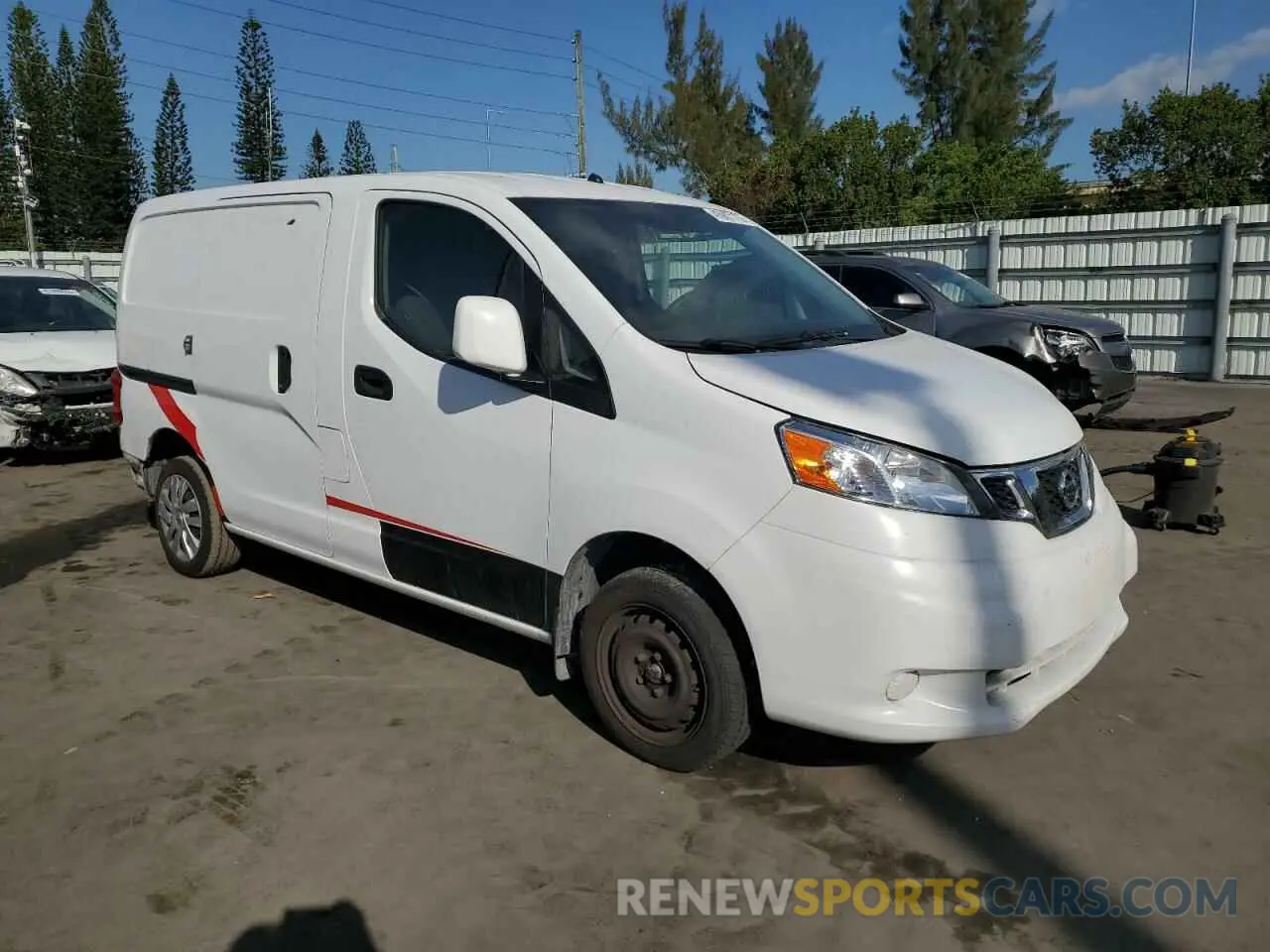 4 Photograph of a damaged car 3N6CM0KN6KK705825 NISSAN NV 2019