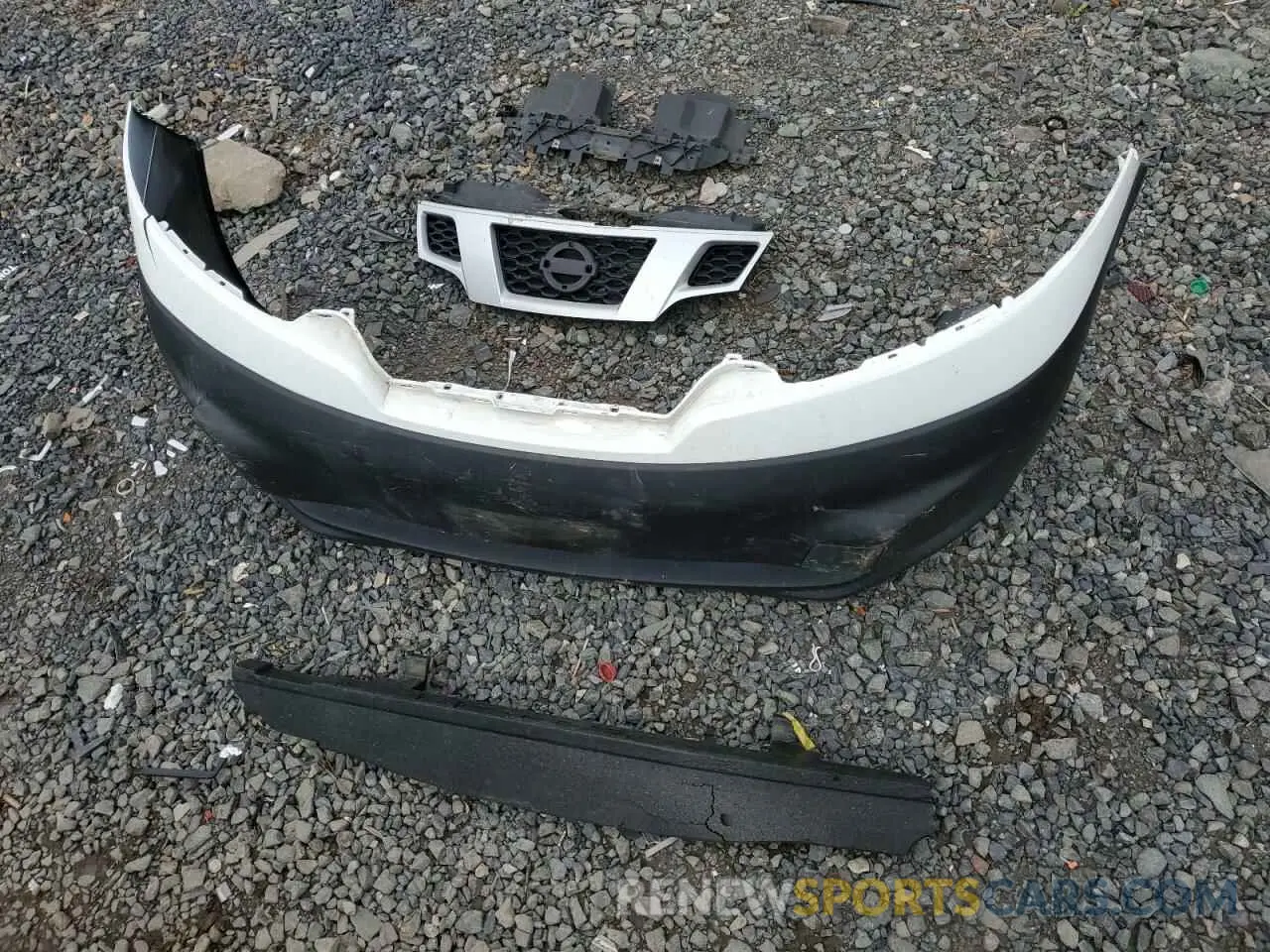 13 Photograph of a damaged car 3N6CM0KN7KK707454 NISSAN NV 2019