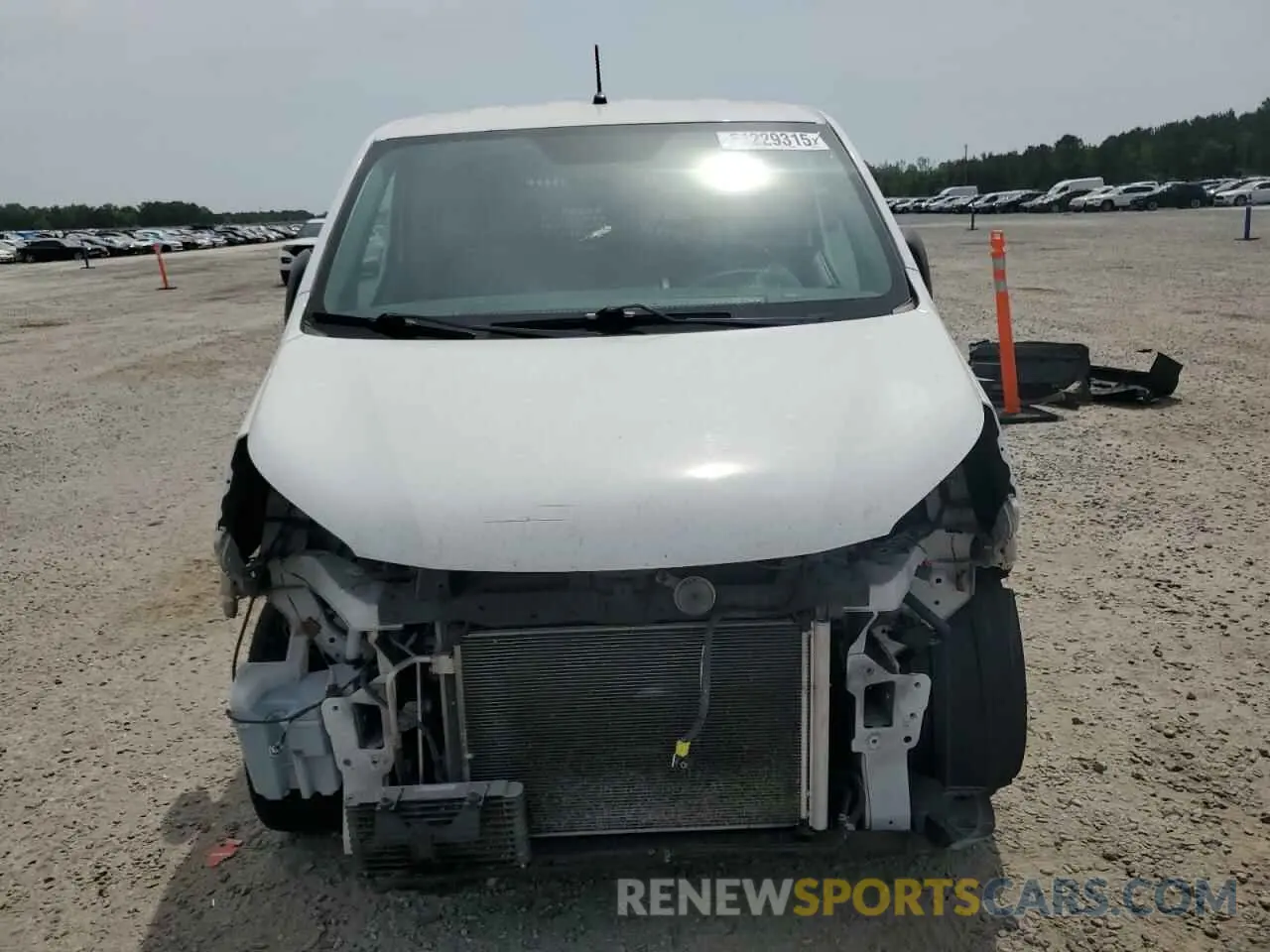 5 Photograph of a damaged car 3N6CM0KN9KK710517 NISSAN NV 2019