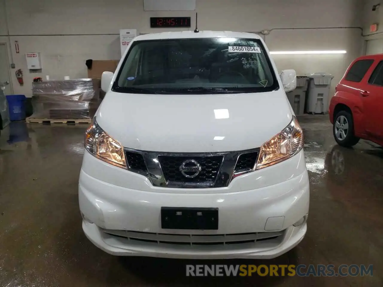 5 Photograph of a damaged car 3N6CM0KNXKK709943 NISSAN NV 2019