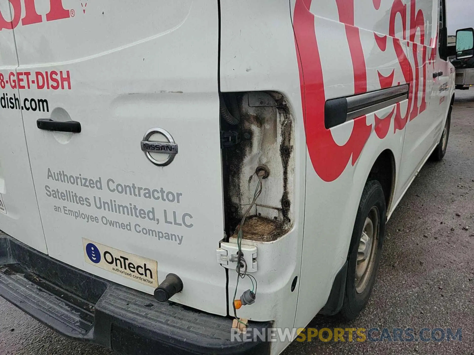5 Photograph of a damaged car 1N6BF0KY7LN805685 NISSAN NV 2020