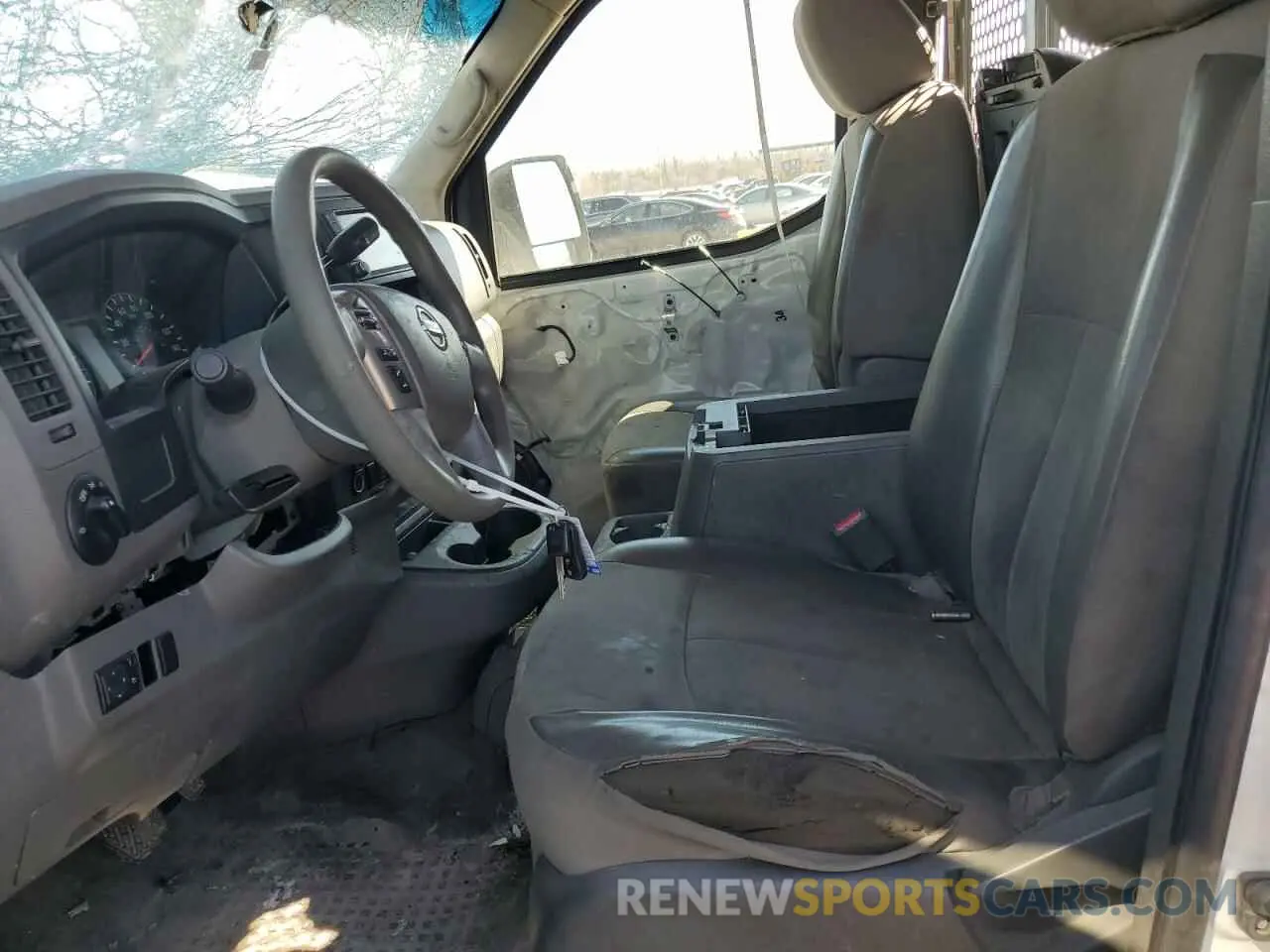 7 Photograph of a damaged car 1N6BF0LY0LN812329 NISSAN NV 2020