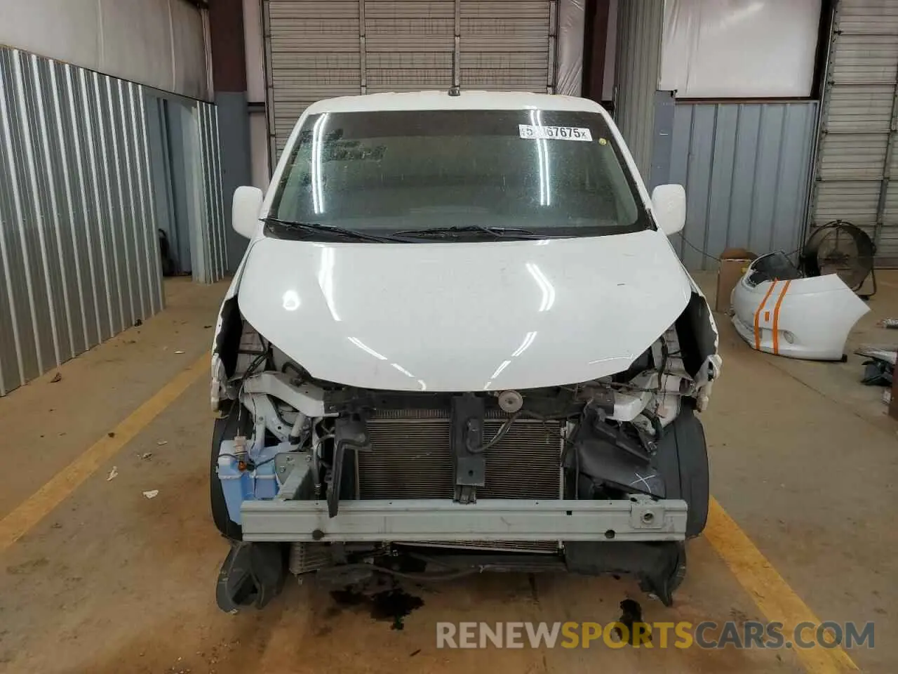 5 Photograph of a damaged car 3N6CM0KN0LK699408 NISSAN NV 2020