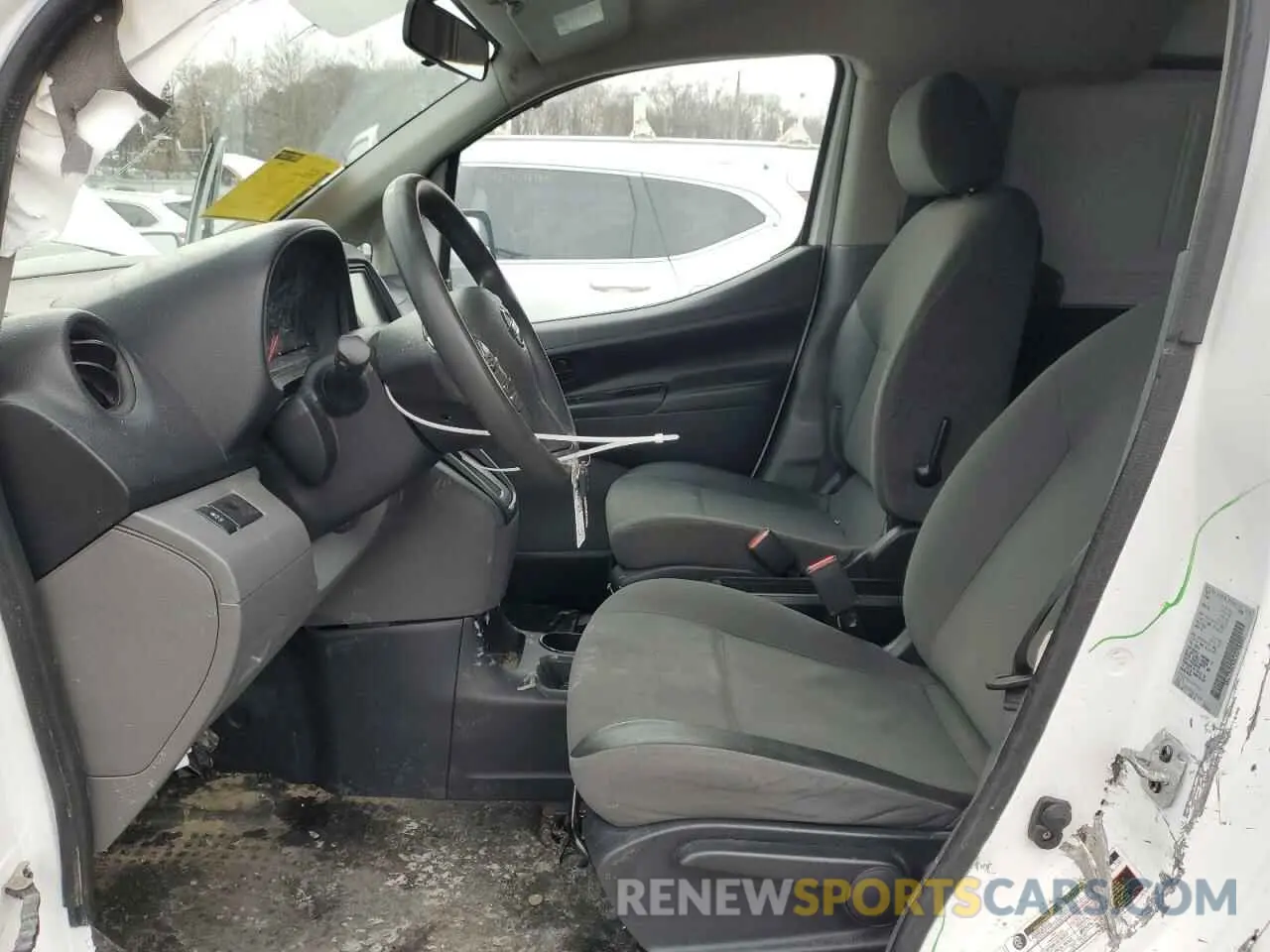 7 Photograph of a damaged car 3N6CM0KN2LK698020 NISSAN NV 2020