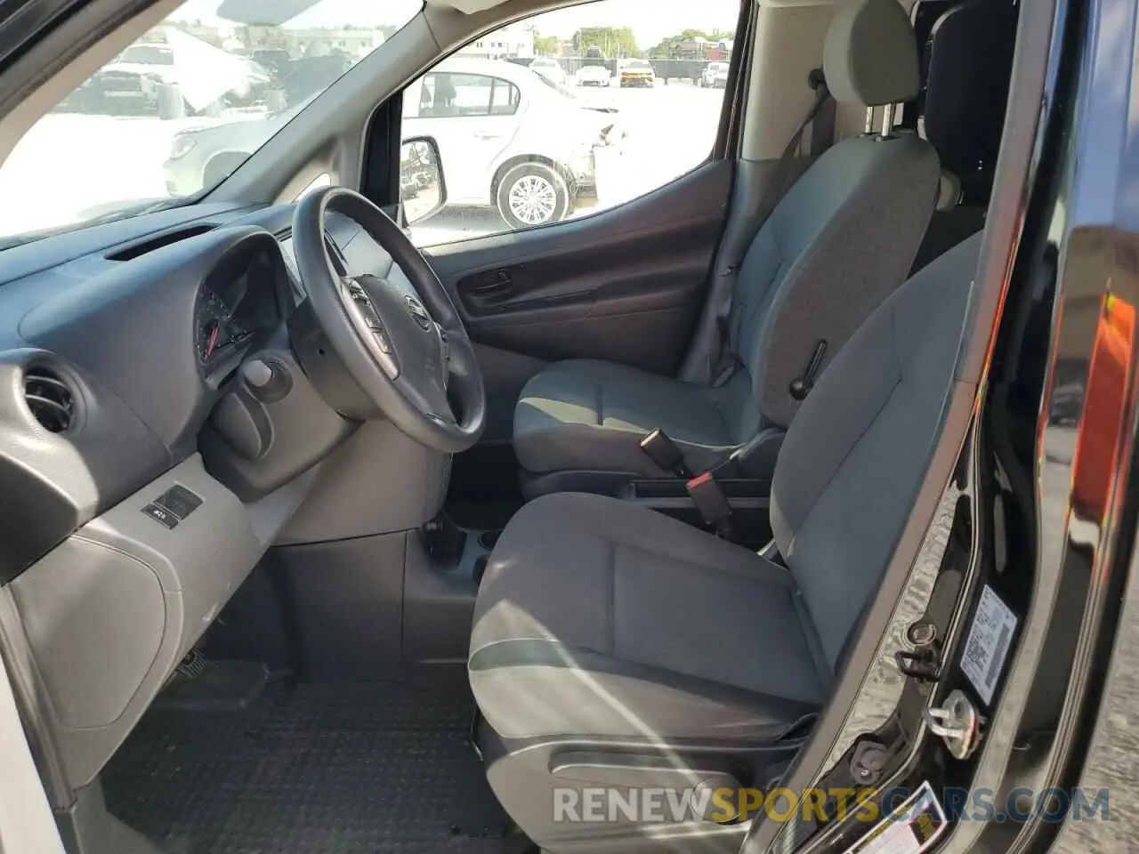 7 Photograph of a damaged car 3N6CM0KN2LK710182 NISSAN NV 2020