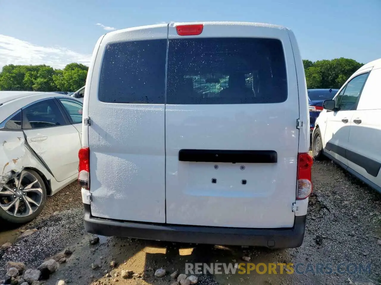 6 Photograph of a damaged car 3N6CM0KN3LK699807 NISSAN NV 2020
