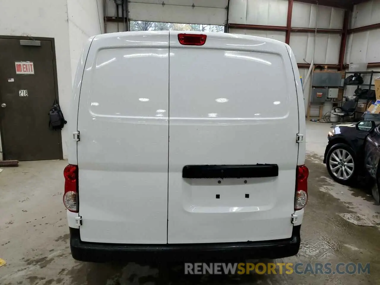 6 Photograph of a damaged car 3N6CM0KN5LK697637 NISSAN NV 2020