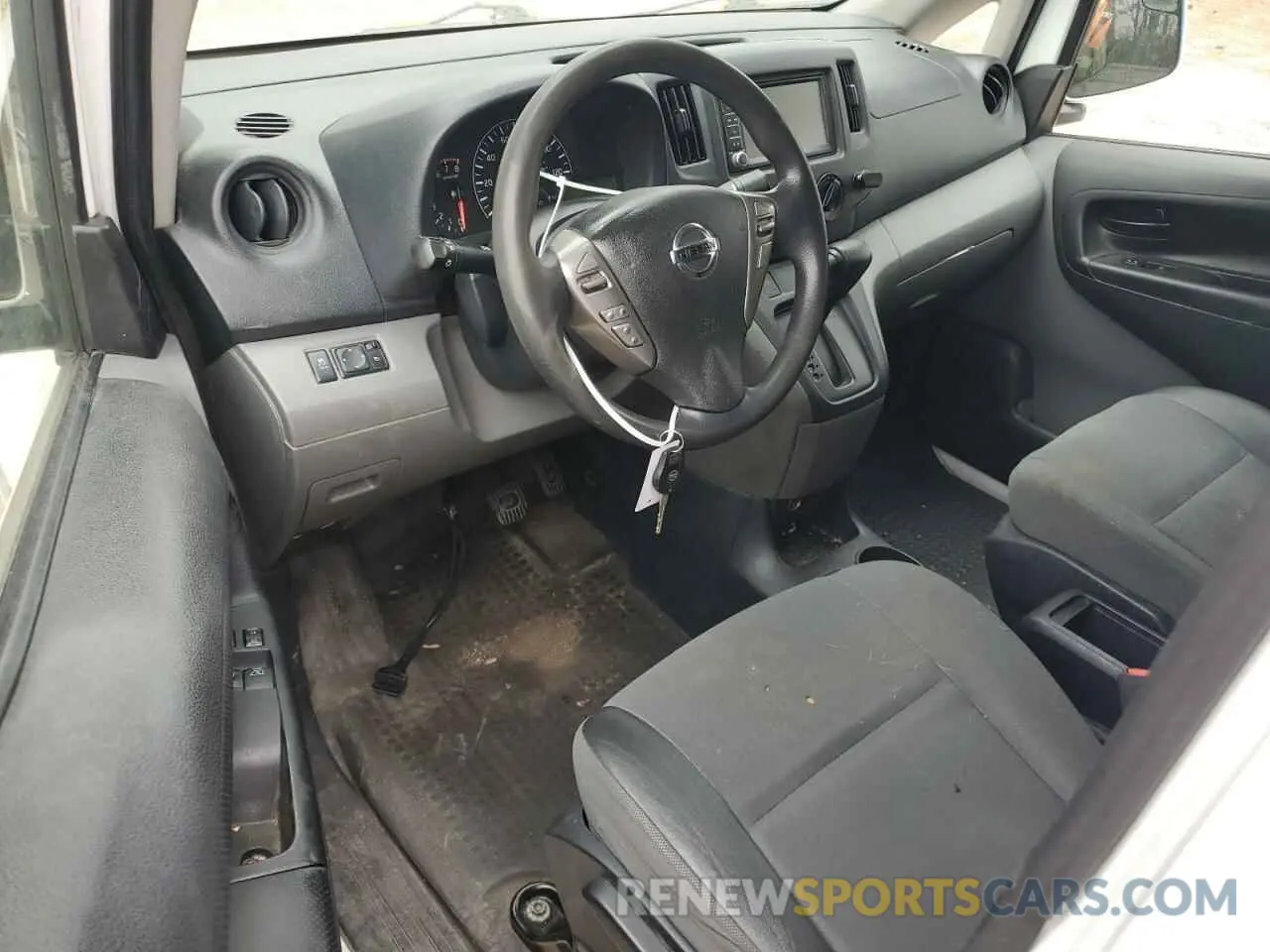 8 Photograph of a damaged car 3N6CM0KN6LK699378 NISSAN NV 2020
