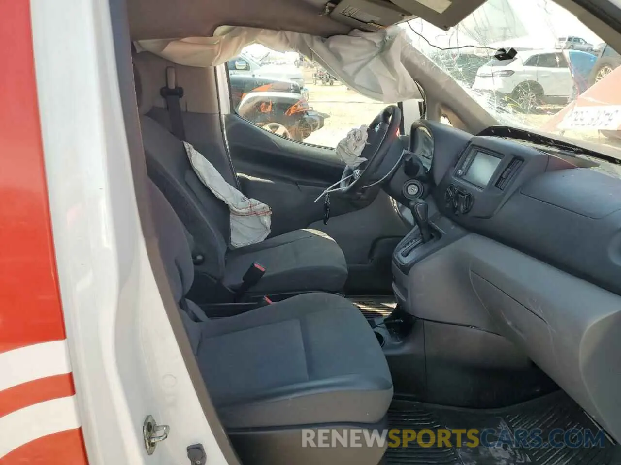 7 Photograph of a damaged car 3N6CM0KN6LK707107 NISSAN NV 2020