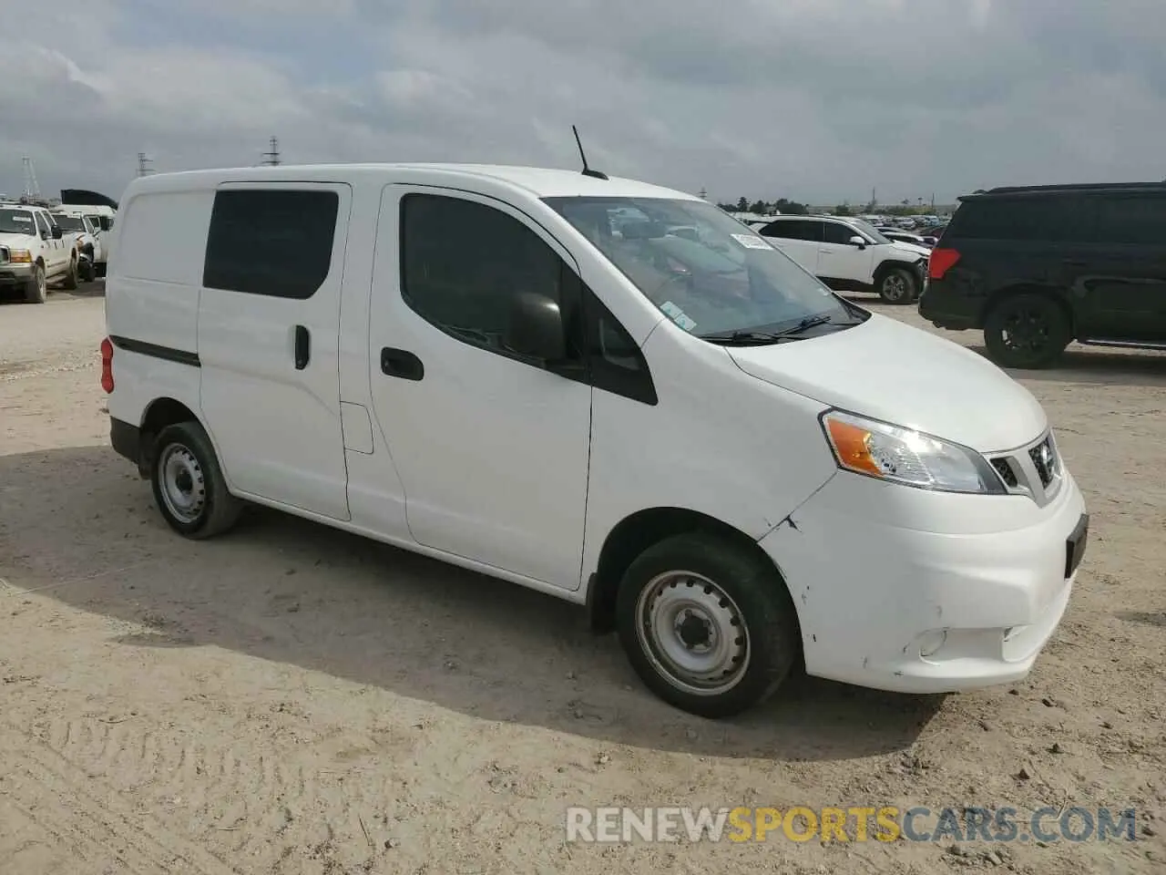 4 Photograph of a damaged car 3N6CM0KN9LK703472 NISSAN NV 2020