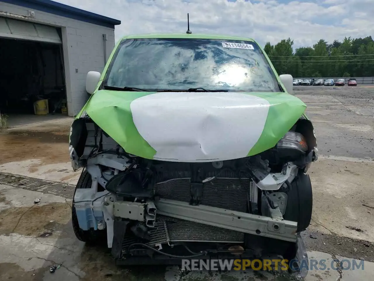 5 Photograph of a damaged car 3N6CM0KN9LK709188 NISSAN NV 2020