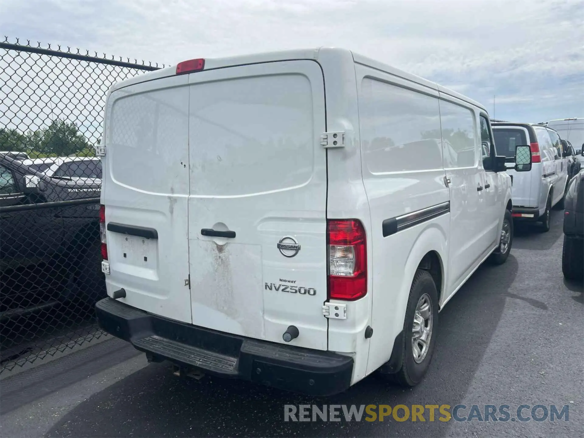 10 Photograph of a damaged car 1N6AF0KY9MN807337 NISSAN NV 2021