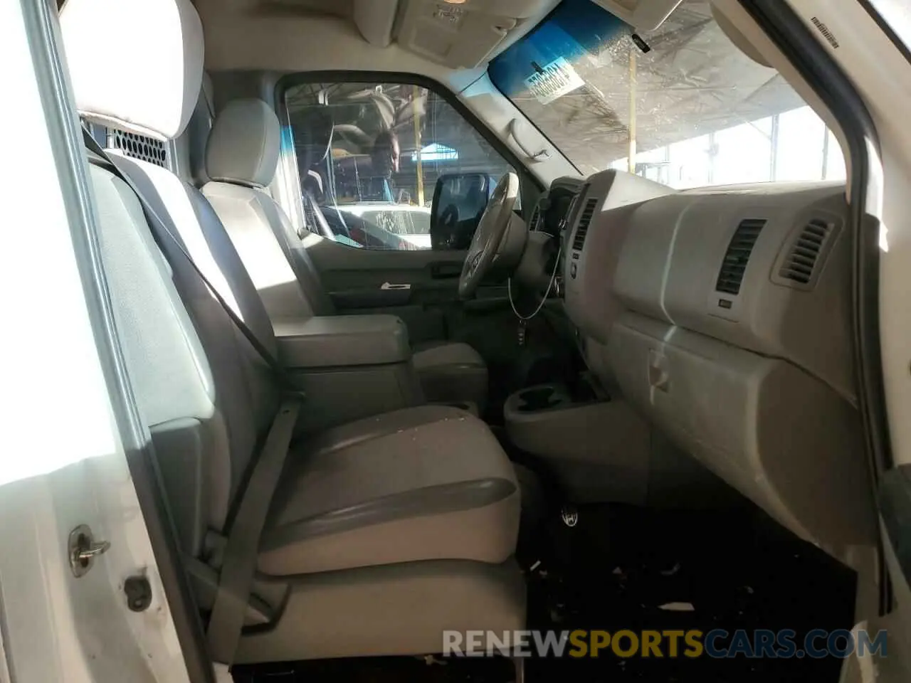 11 Photograph of a damaged car 1N6AF0LYXMN805479 NISSAN NV 2021