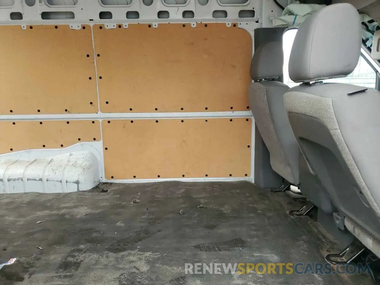 11 Photograph of a damaged car 1N6BF0LYXMN809875 NISSAN NV 2021