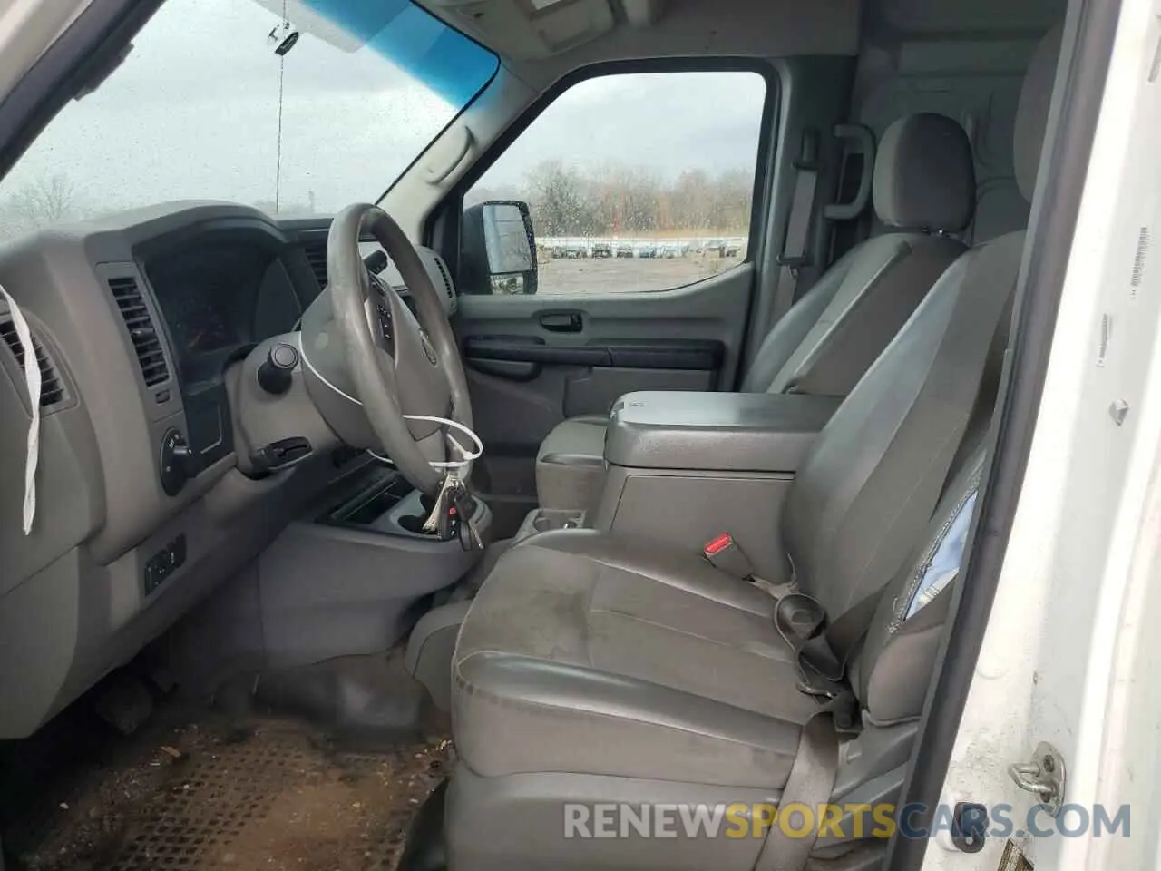 7 Photograph of a damaged car 1N6BF0LYXMN809875 NISSAN NV 2021