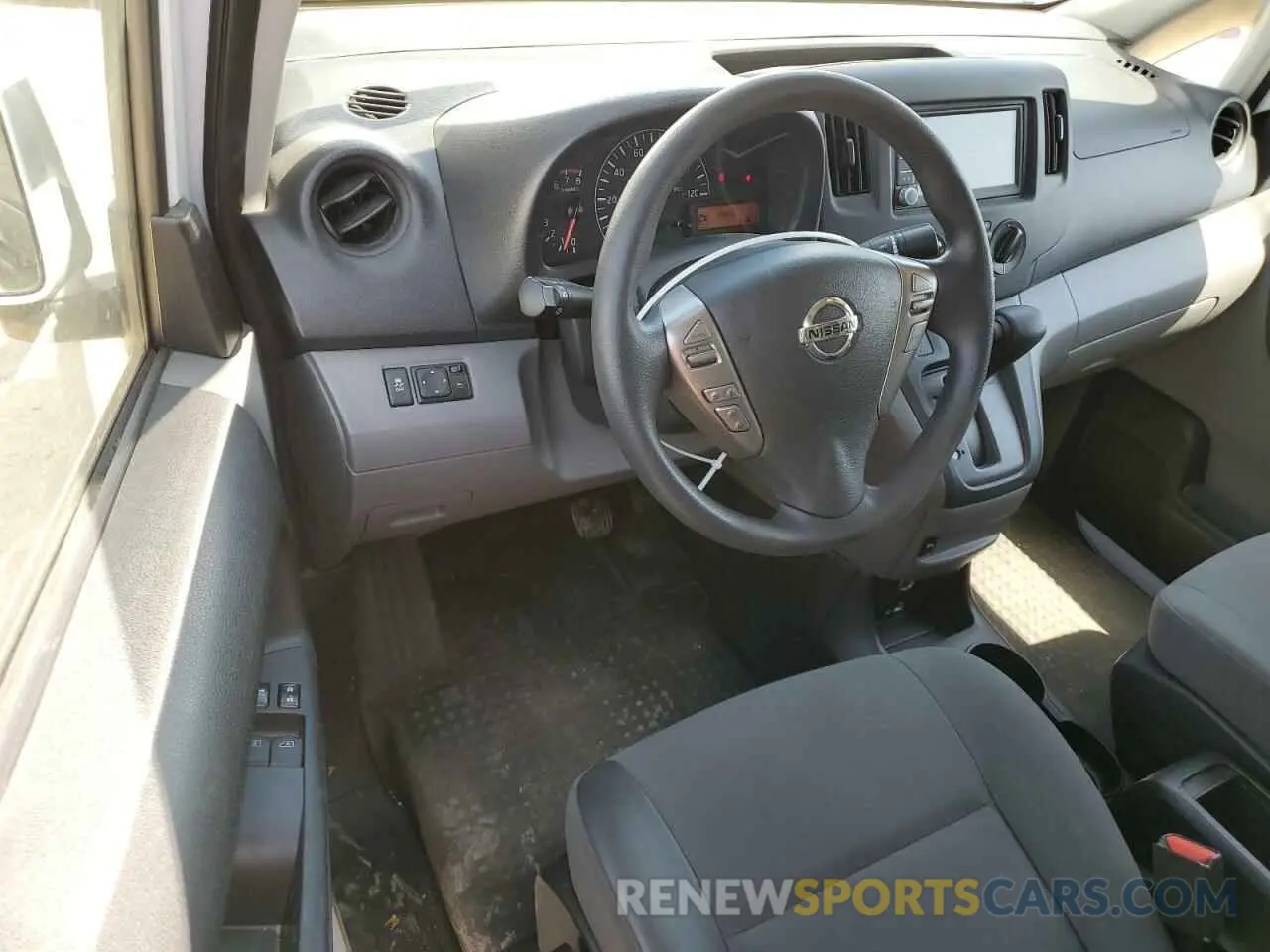 8 Photograph of a damaged car 3N6CM0KN2MK704870 NISSAN NV 2021