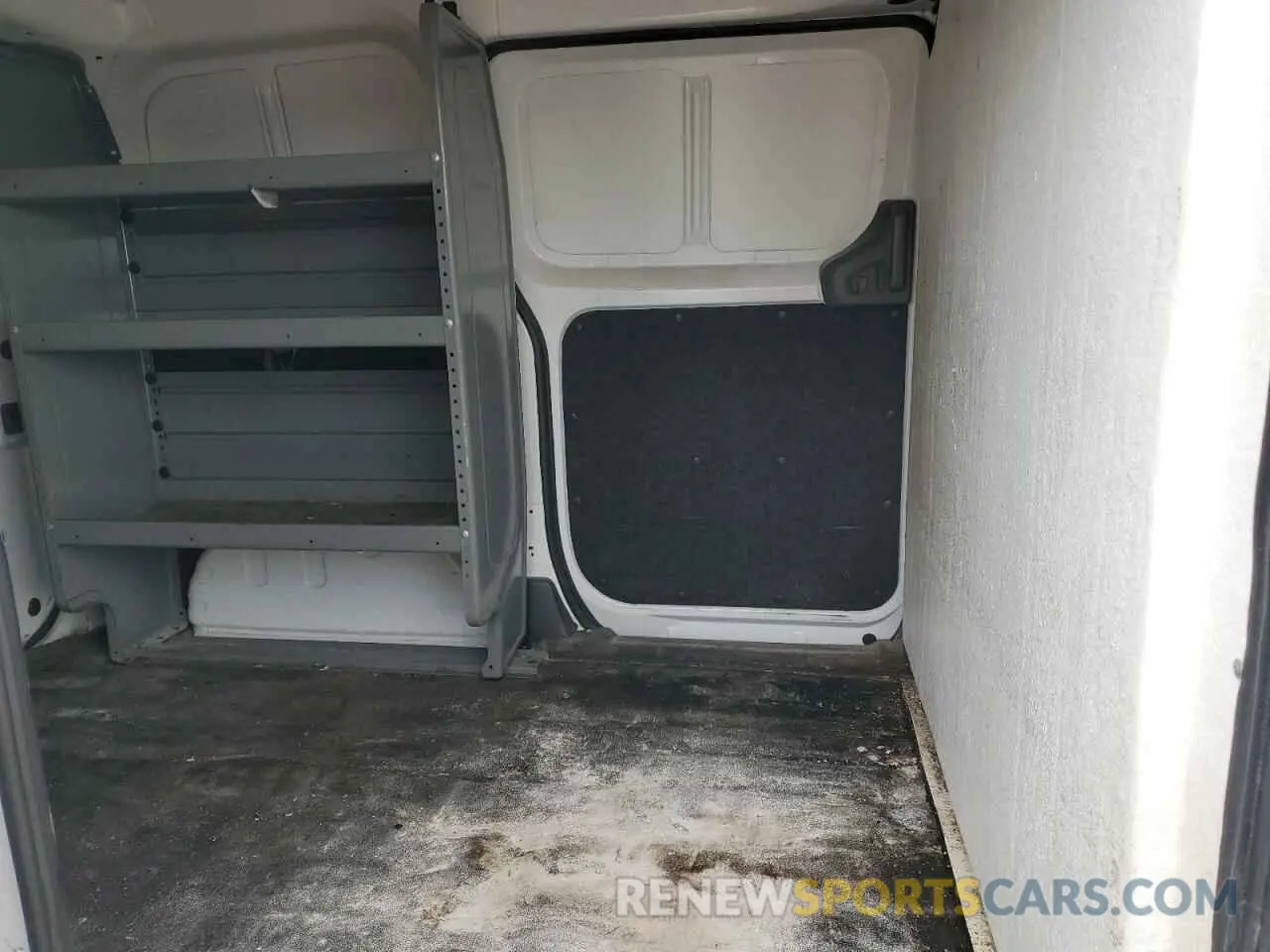 10 Photograph of a damaged car 3N6CM0KN4MK691507 NISSAN NV 2021