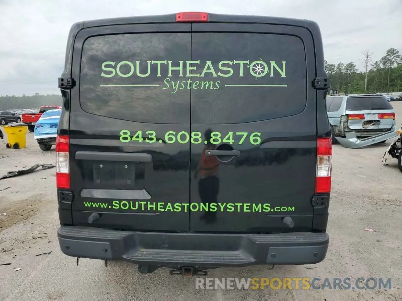6 Photograph of a damaged car 5BZAF0AA5MN851150 NISSAN NV 2021