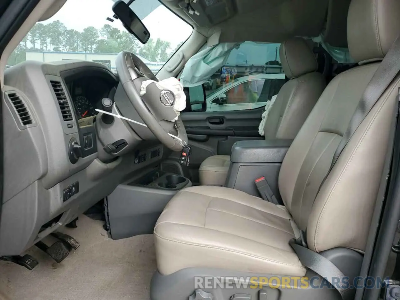 7 Photograph of a damaged car 5BZAF0AA5MN851150 NISSAN NV 2021
