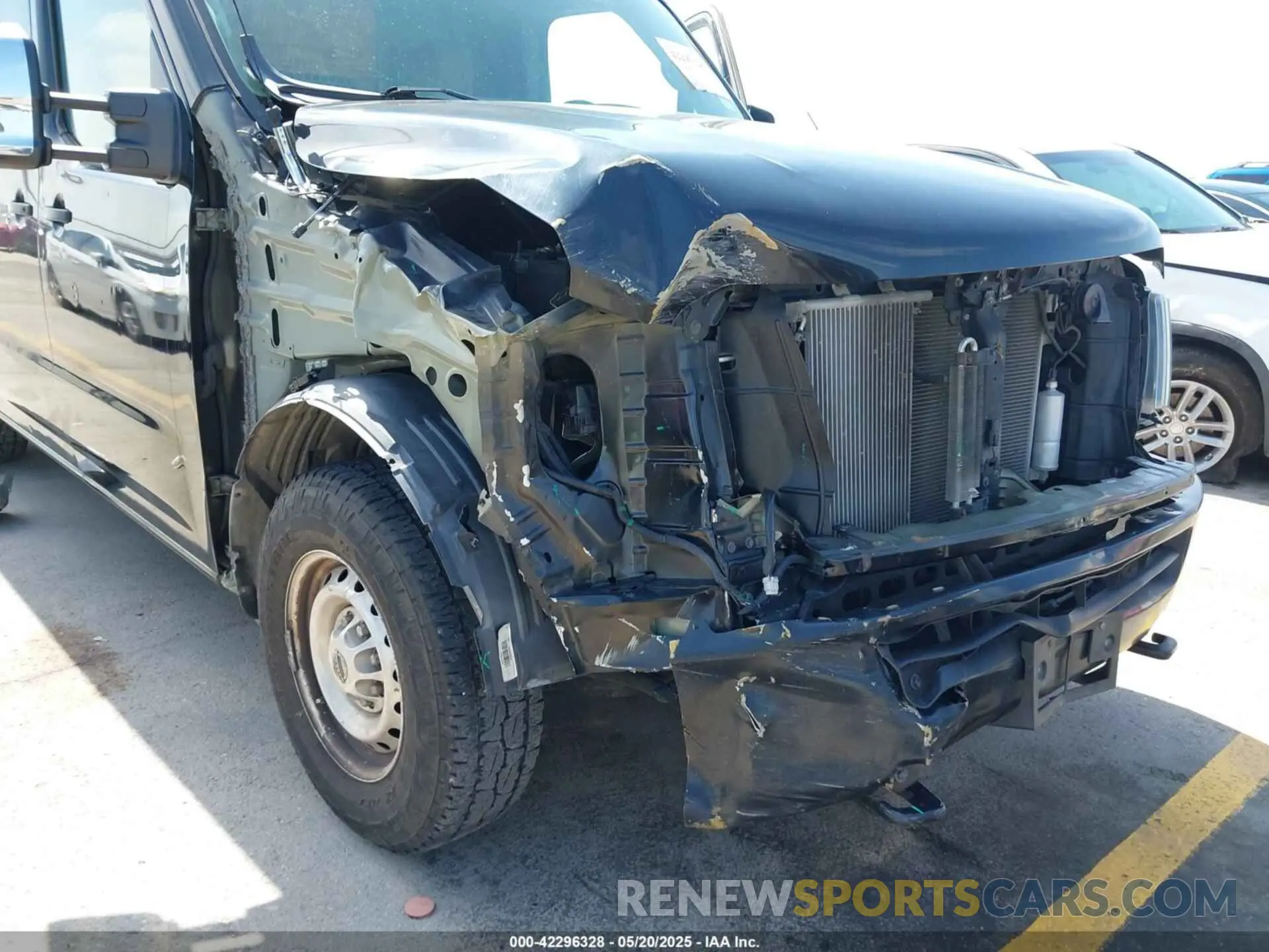 6 Photograph of a damaged car 1N6AF0LY0KN800465 NISSAN NV CARGO 2019