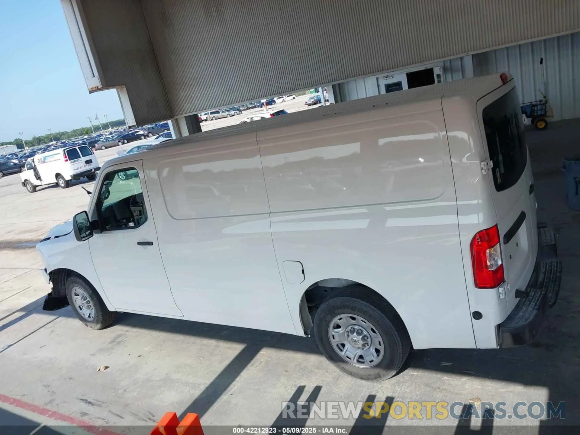 14 Photograph of a damaged car 1N6BF0KM6KN807312 NISSAN NV CARGO NV1500 2019