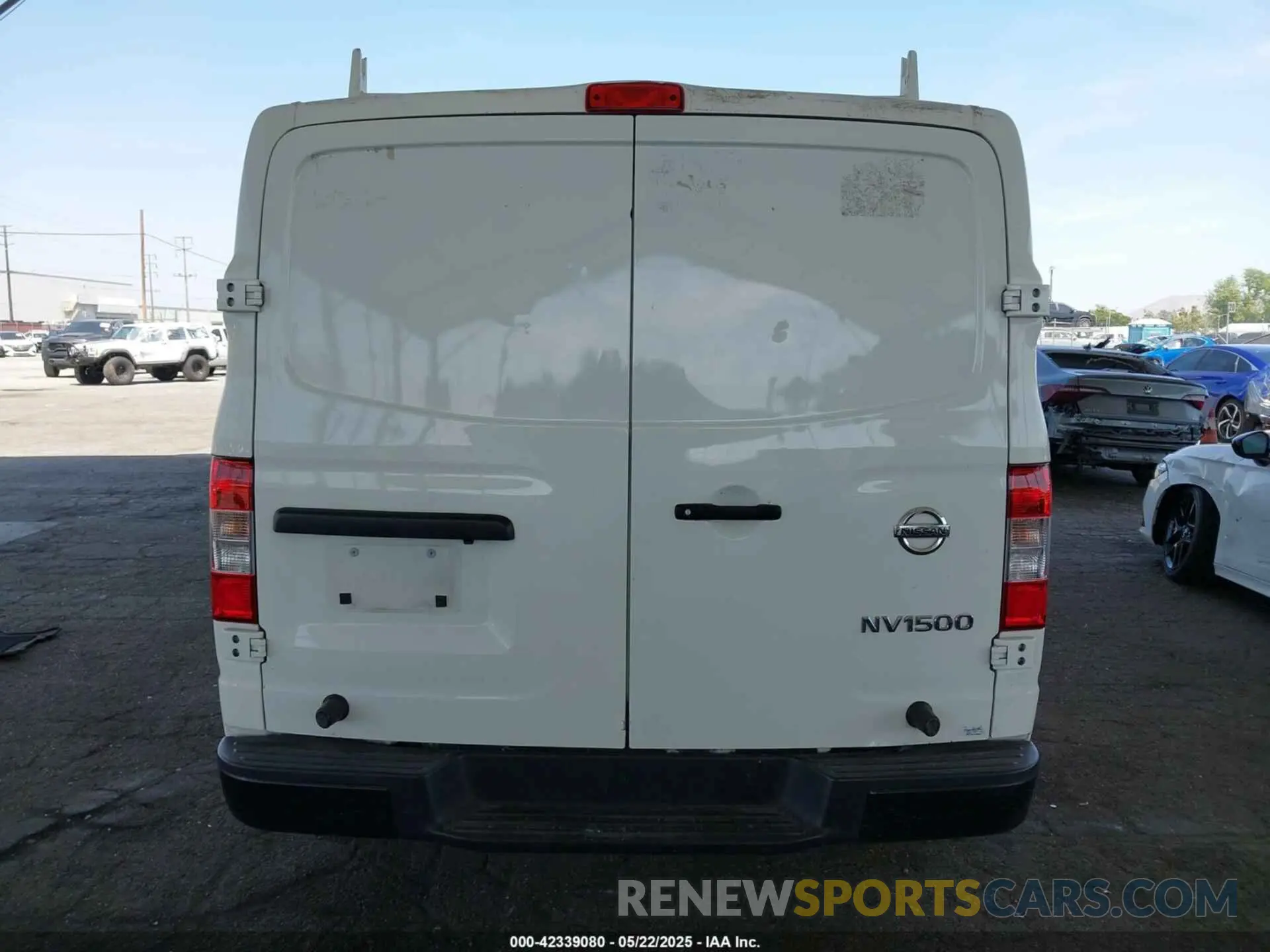 17 Photograph of a damaged car 1N6BF0KM6LN800250 NISSAN NV CARGO NV1500 2020