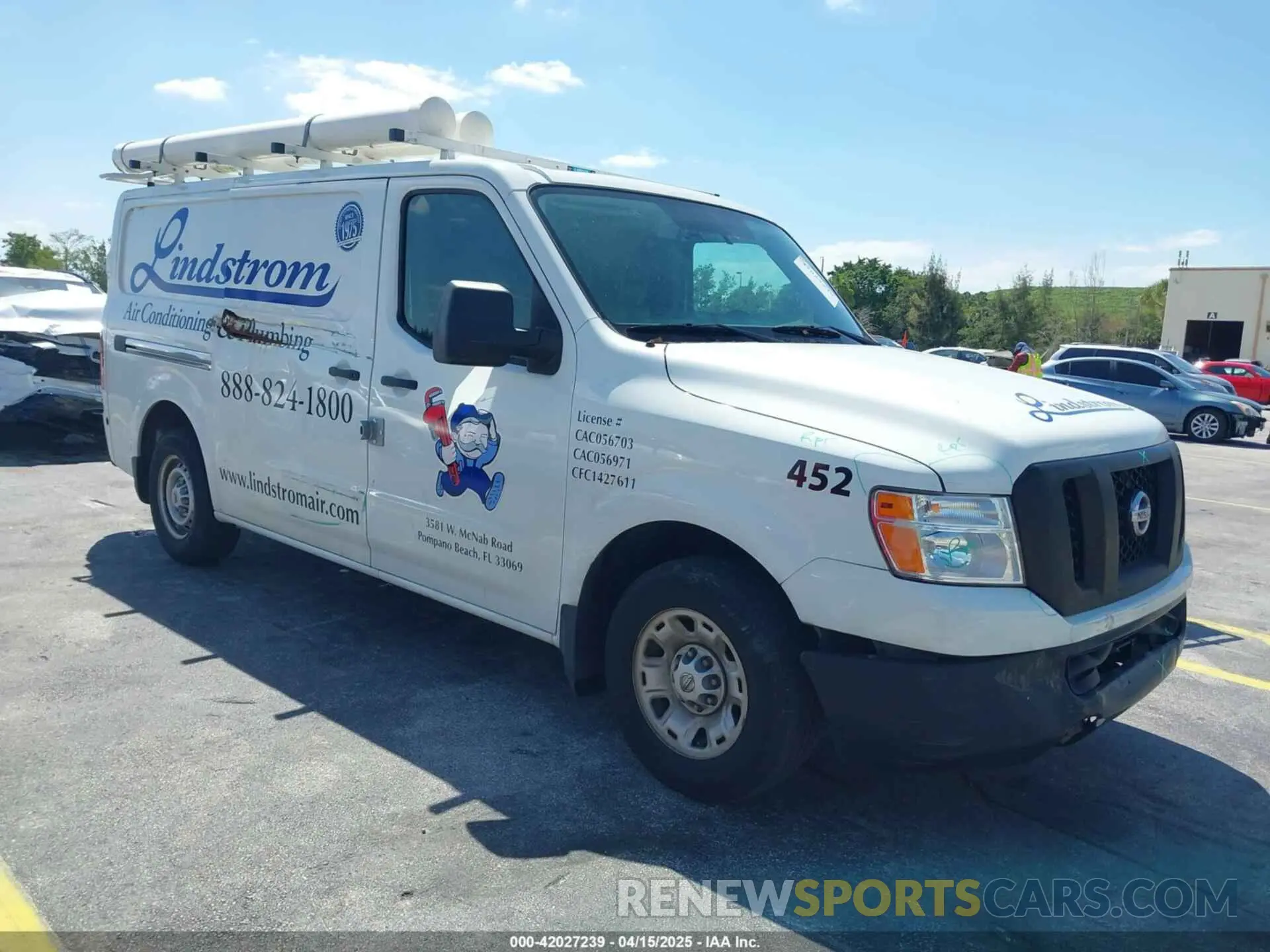 1 Photograph of a damaged car 1N6BF0KM6LN800927 NISSAN NV CARGO NV1500 2020