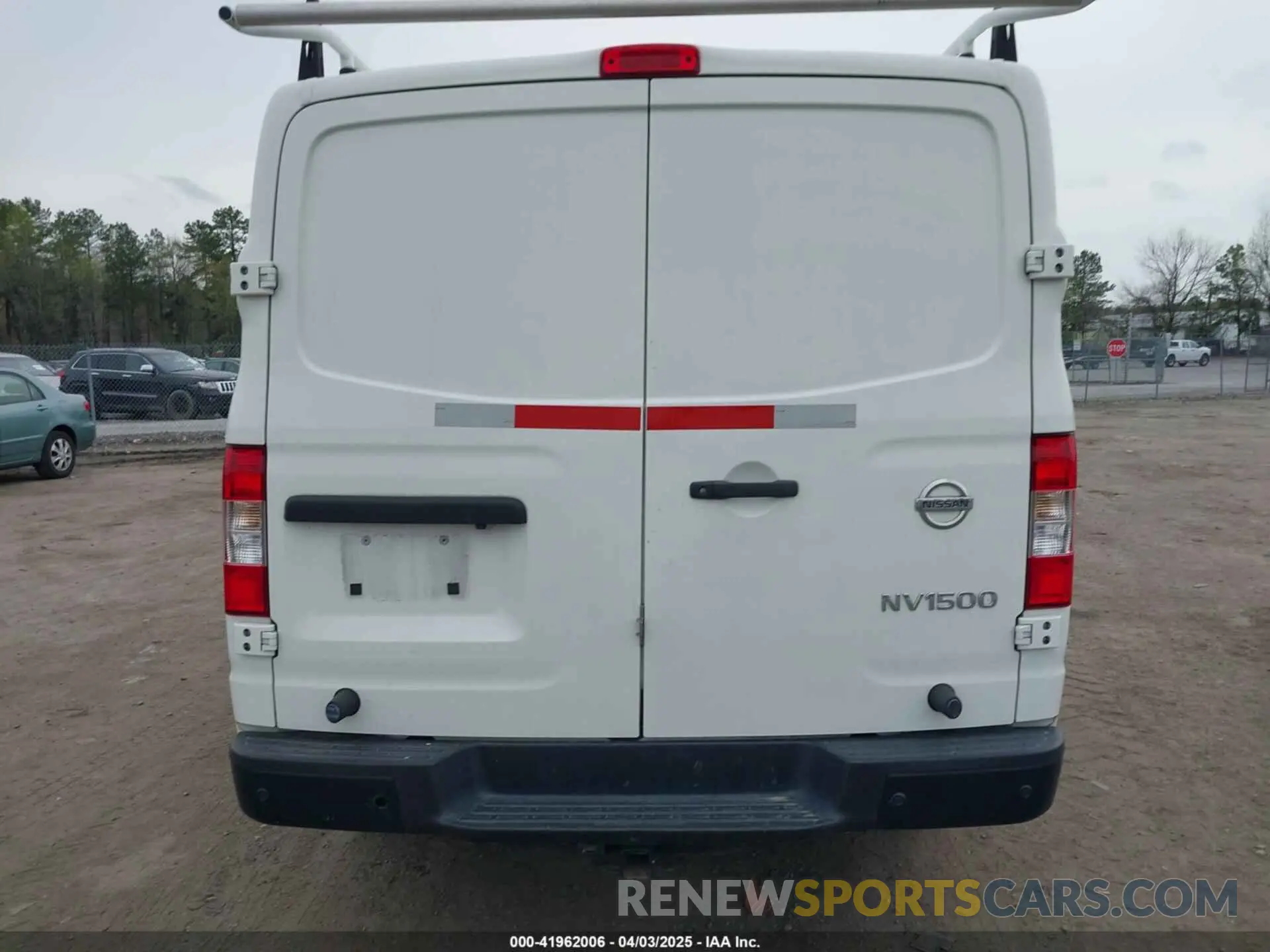 16 Photograph of a damaged car 1N6BF0KM7LN809782 NISSAN NV CARGO NV1500 2020