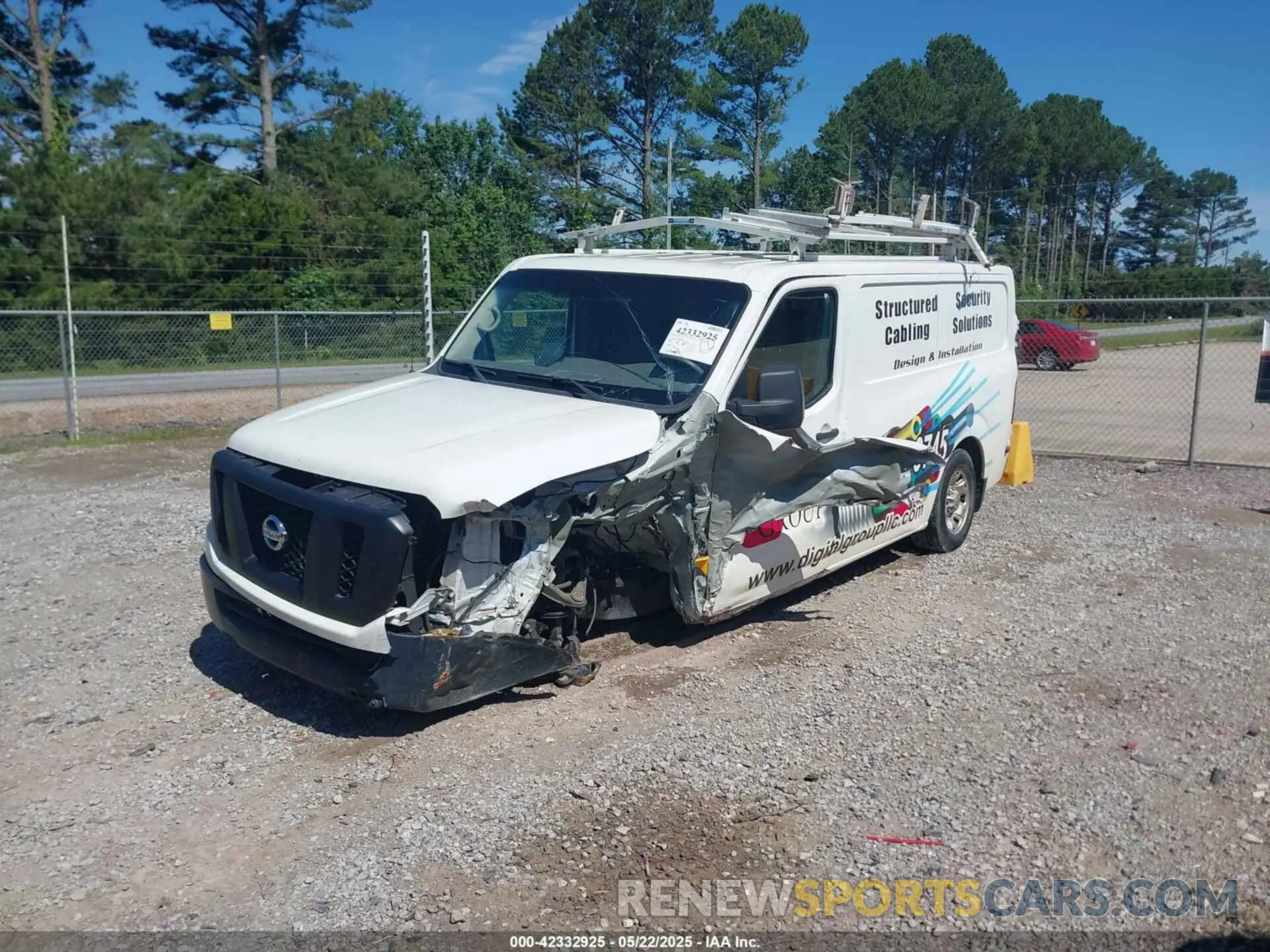 6 Photograph of a damaged car 1N6BF0KY8KN800302 NISSAN NV CARGO NV2500 HD 2019