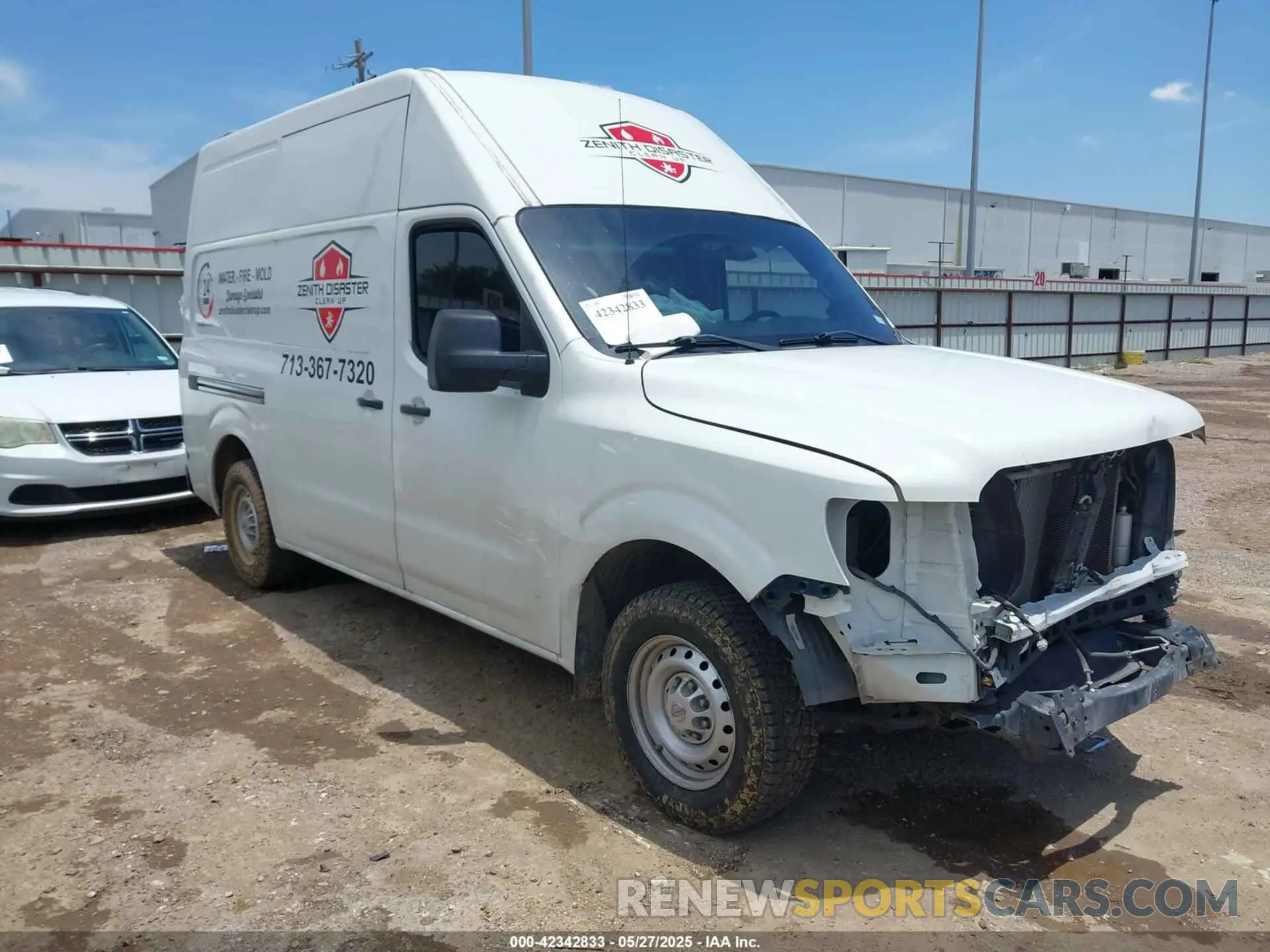 1 Photograph of a damaged car 1N6BF0LY7KN808759 NISSAN NV CARGO NV2500 HD 2019
