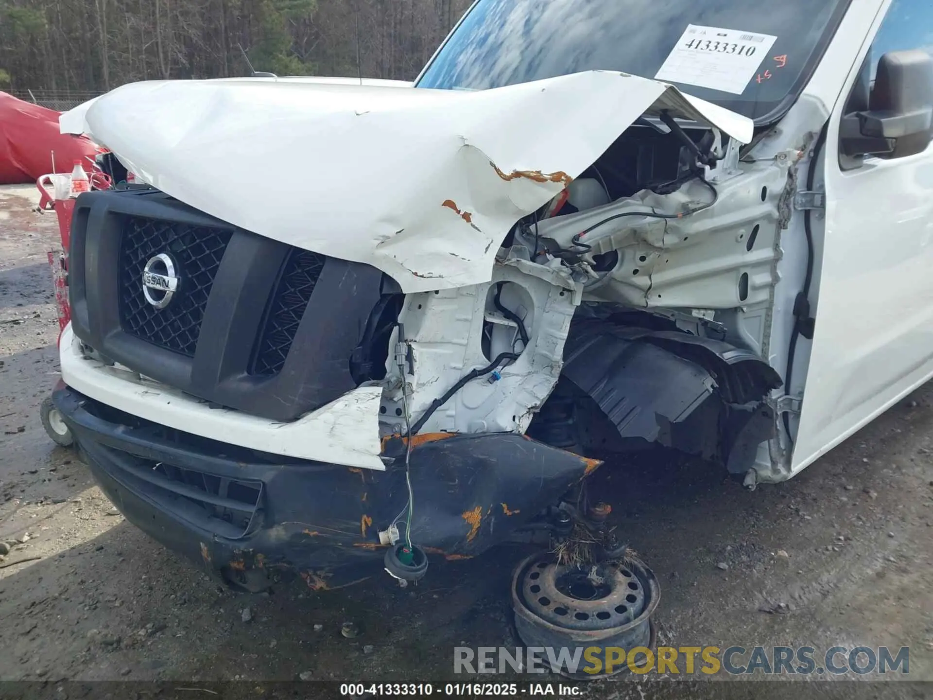 6 Photograph of a damaged car 1N6BF0KY8LN811060 NISSAN NV CARGO NV2500 HD 2020