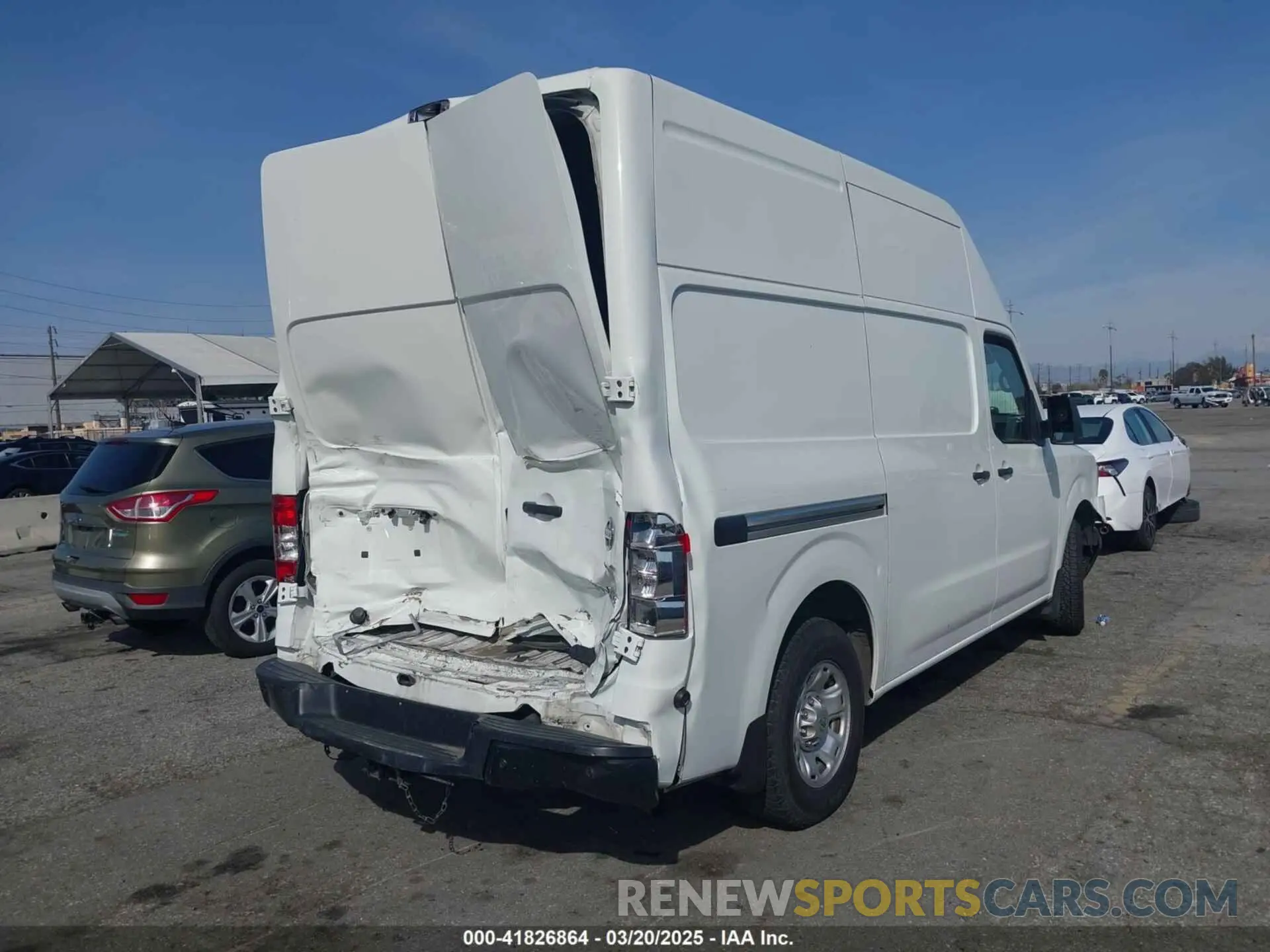 4 Photograph of a damaged car 1N6BF0LY3LN811787 NISSAN NV CARGO NV2500 HD 2020
