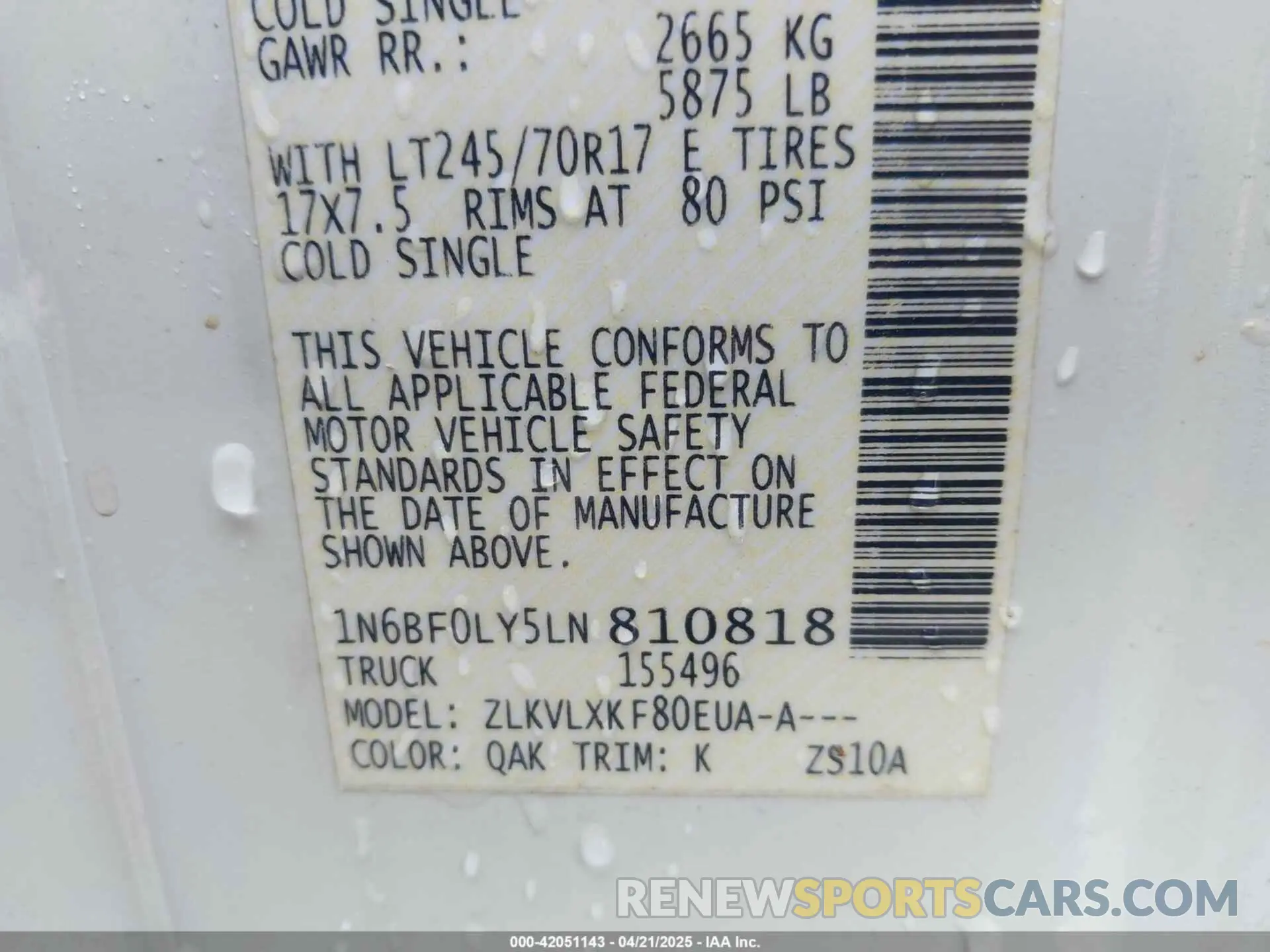 9 Photograph of a damaged car 1N6BF0LY5LN810818 NISSAN NV CARGO NV2500 HD 2020
