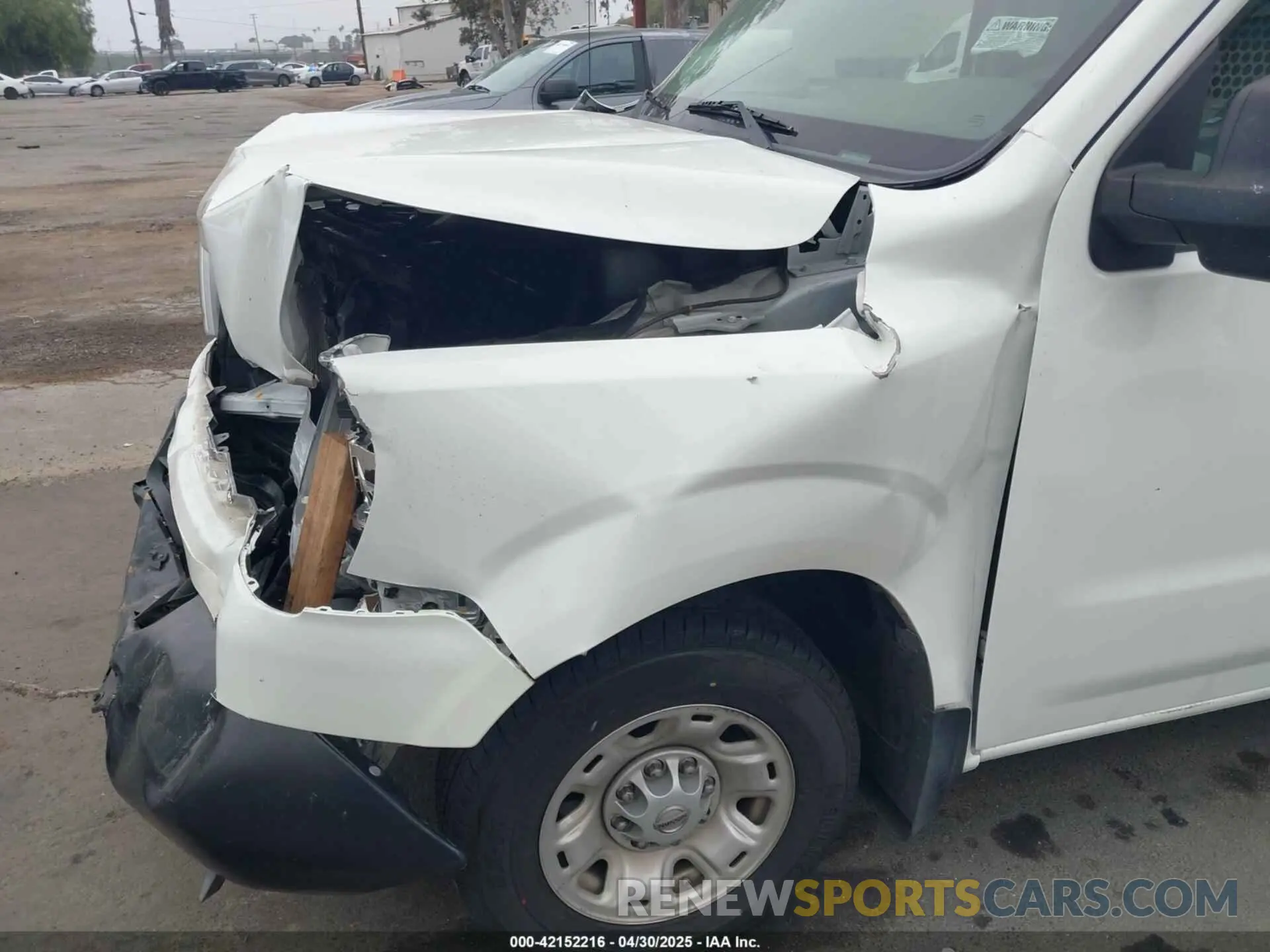 6 Photograph of a damaged car 1N6BF0KYXMN805682 NISSAN NV CARGO NV2500 HD 2021
