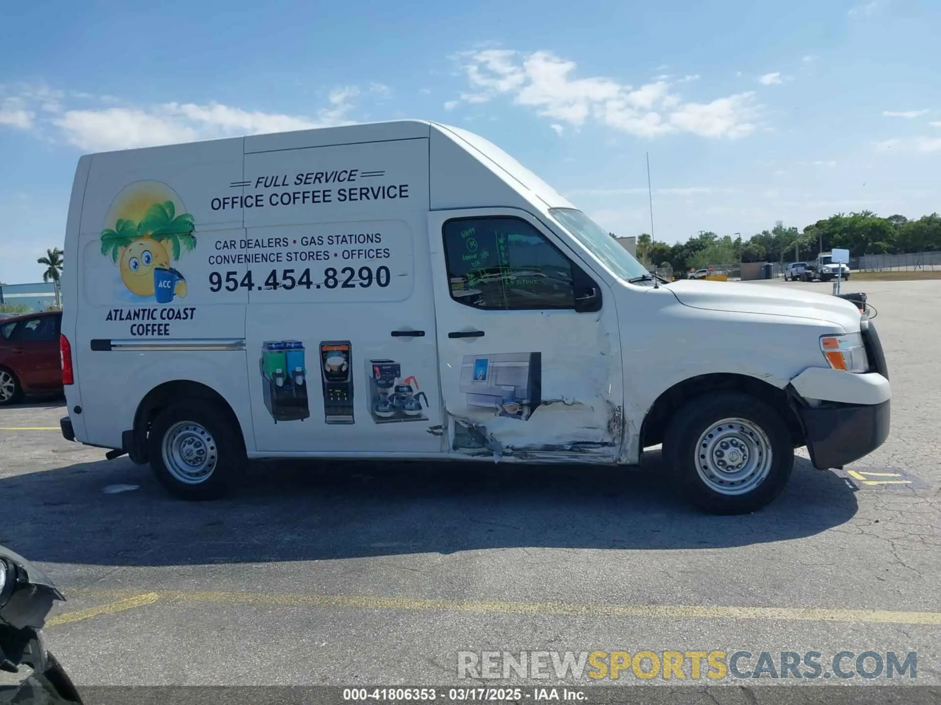 13 Photograph of a damaged car 1N6BF0LY1MN804323 NISSAN NV CARGO NV2500 HD 2021