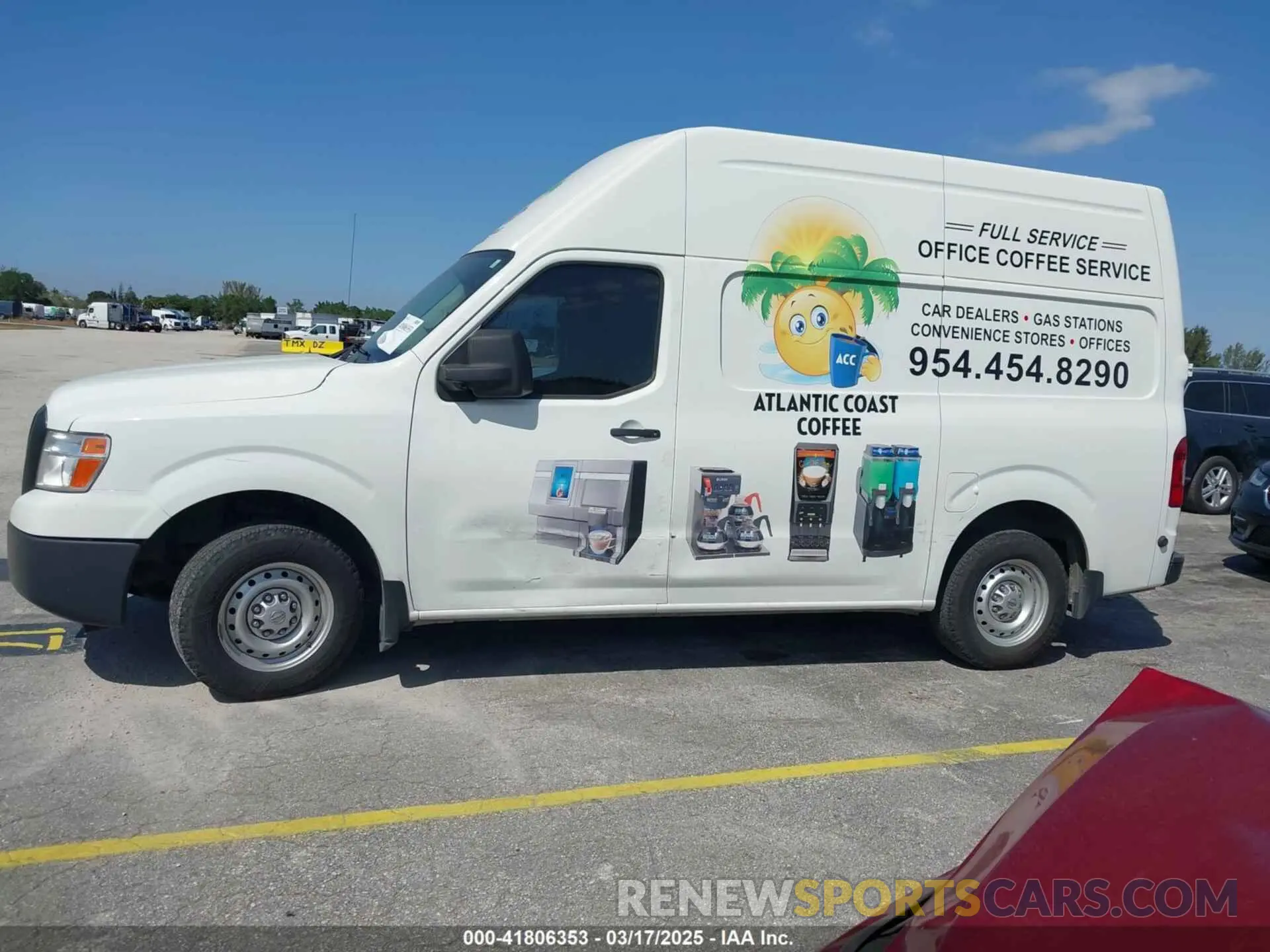 14 Photograph of a damaged car 1N6BF0LY1MN804323 NISSAN NV CARGO NV2500 HD 2021