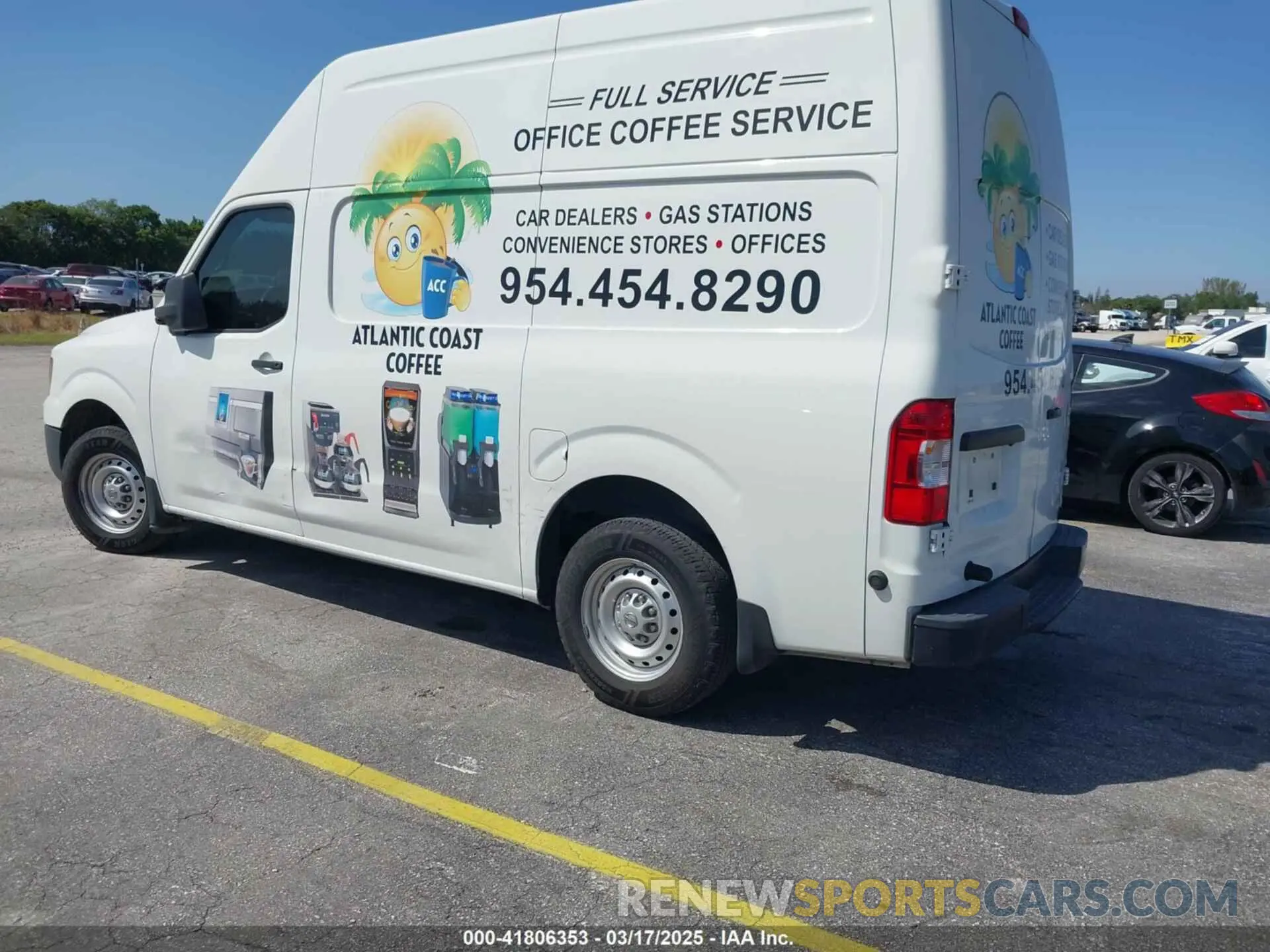 3 Photograph of a damaged car 1N6BF0LY1MN804323 NISSAN NV CARGO NV2500 HD 2021