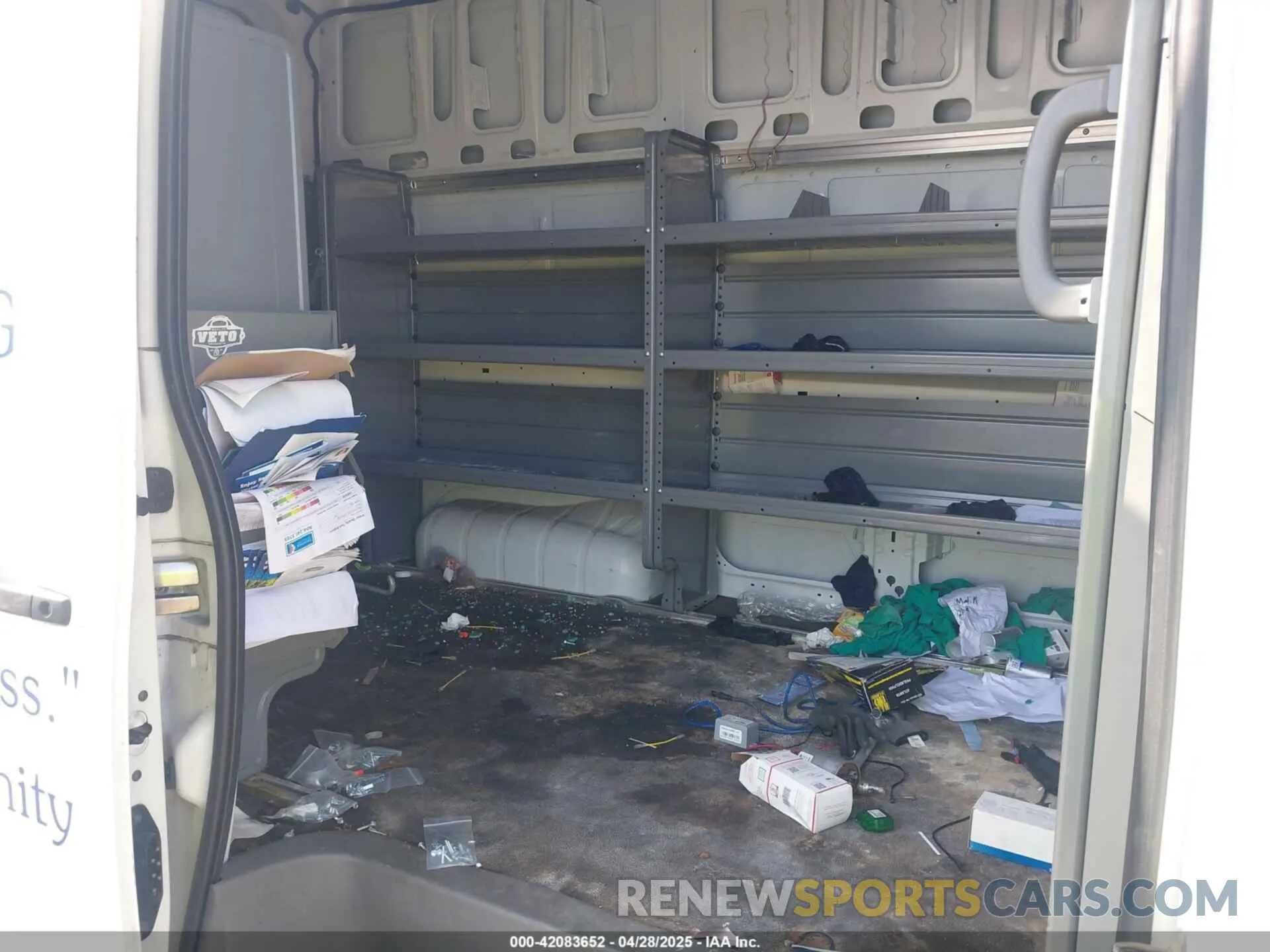 8 Photograph of a damaged car 1N6BF0LY2MN803410 NISSAN NV CARGO NV2500 HD 2021