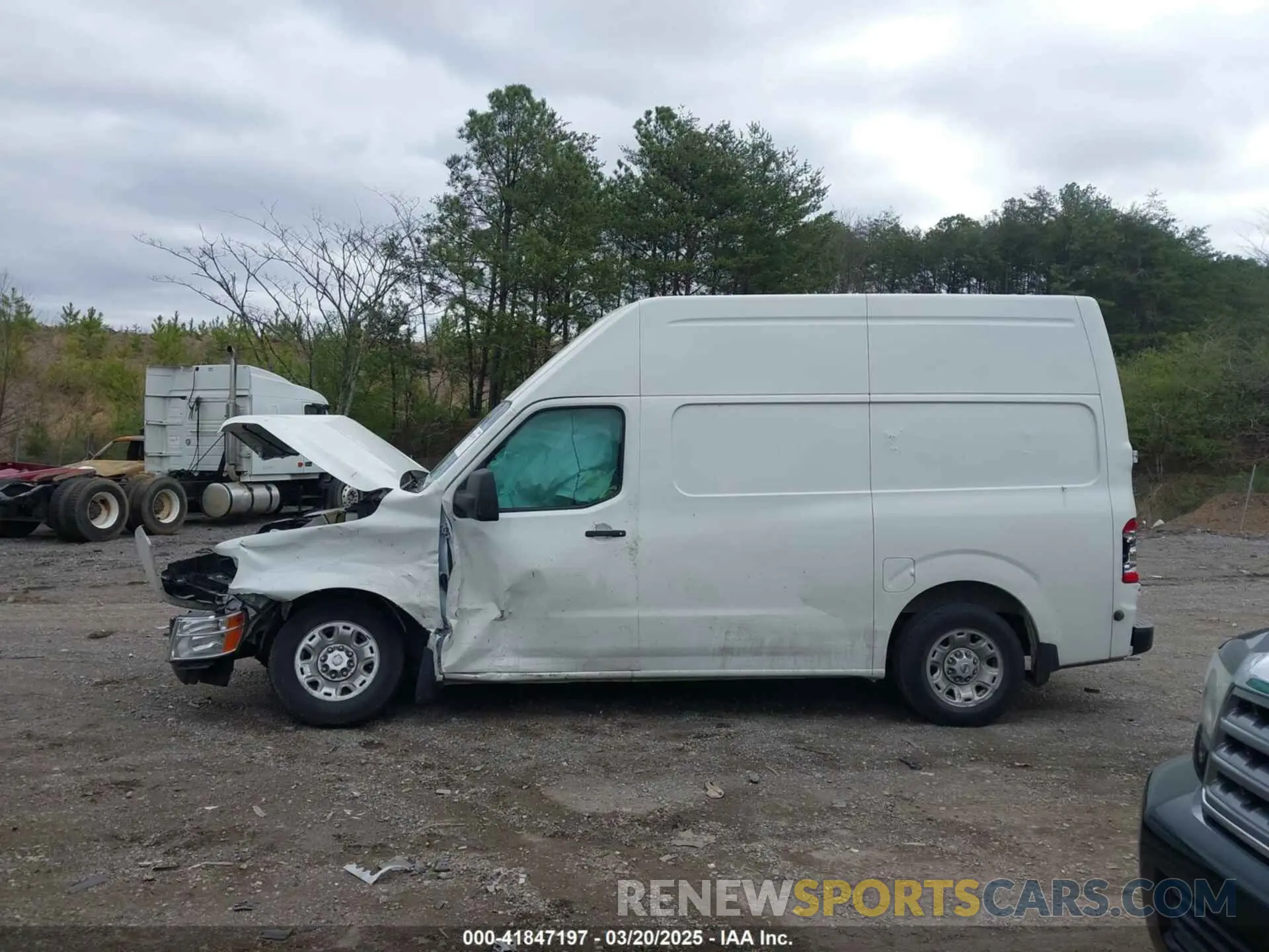 14 Photograph of a damaged car 1N6BF0LYXMN800271 NISSAN NV CARGO NV2500 HD 2021