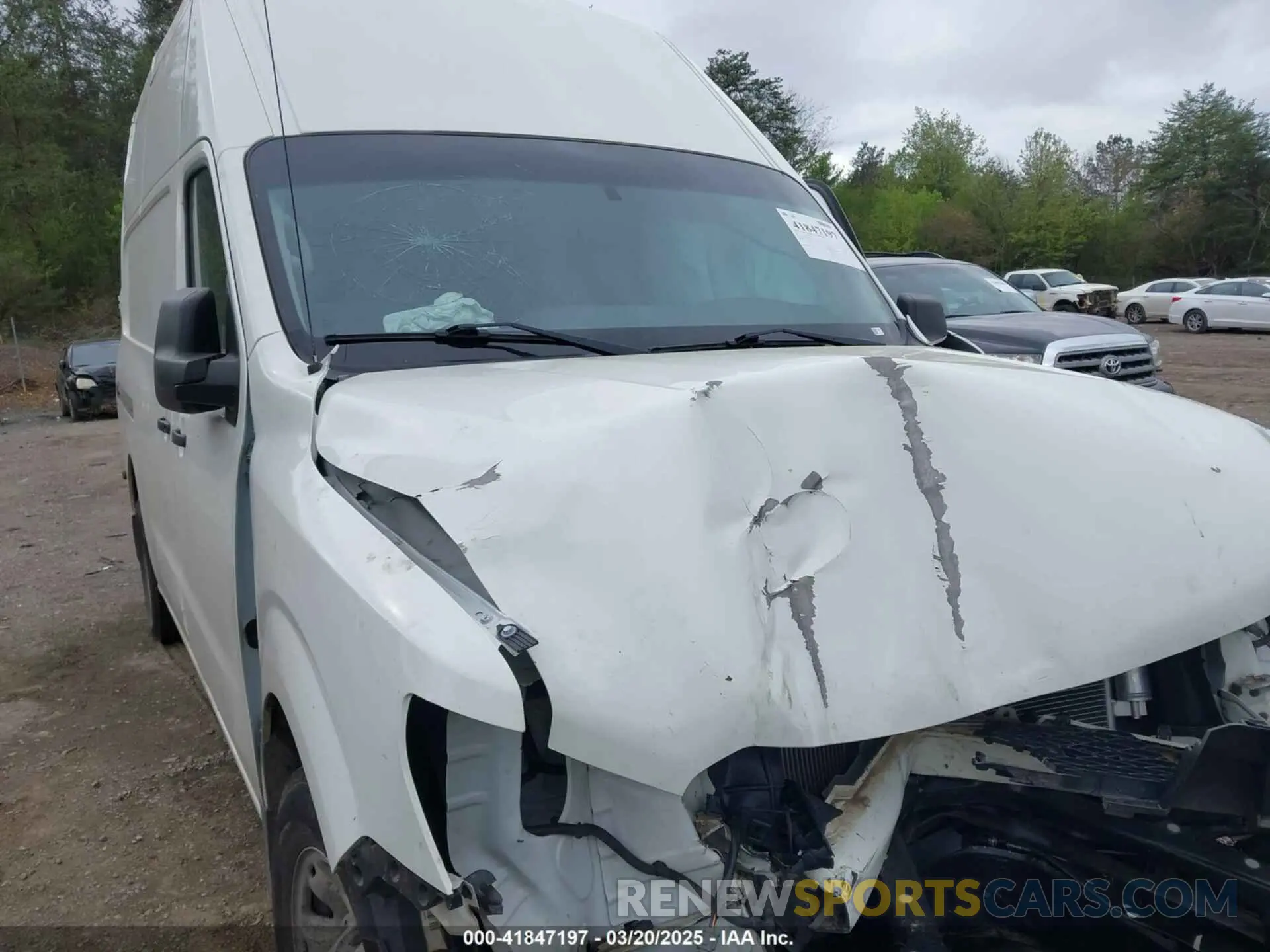19 Photograph of a damaged car 1N6BF0LYXMN800271 NISSAN NV CARGO NV2500 HD 2021