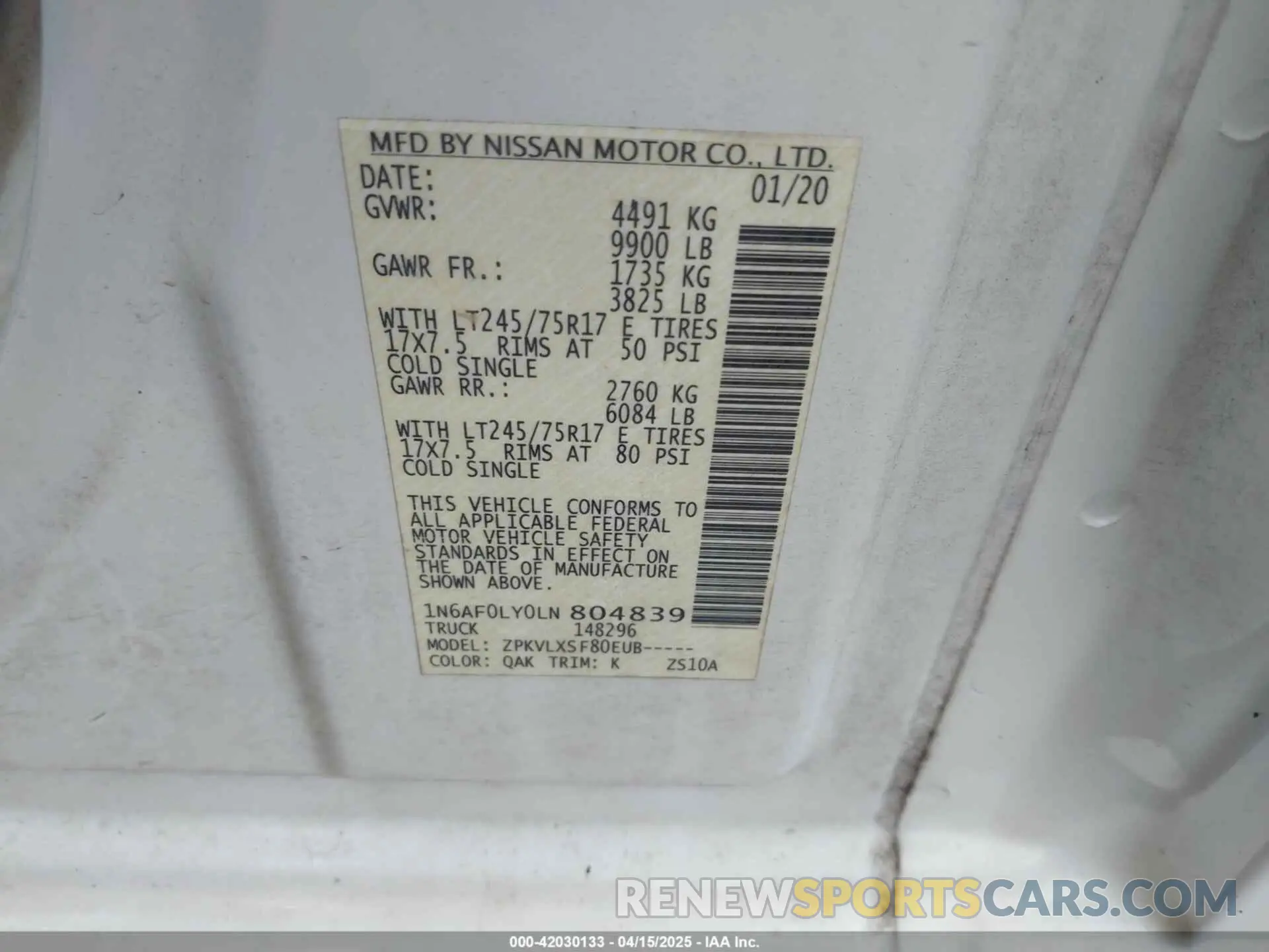 9 Photograph of a damaged car 1N6AF0LY0LN804839 NISSAN NV CARGO NV3500 HD 2020