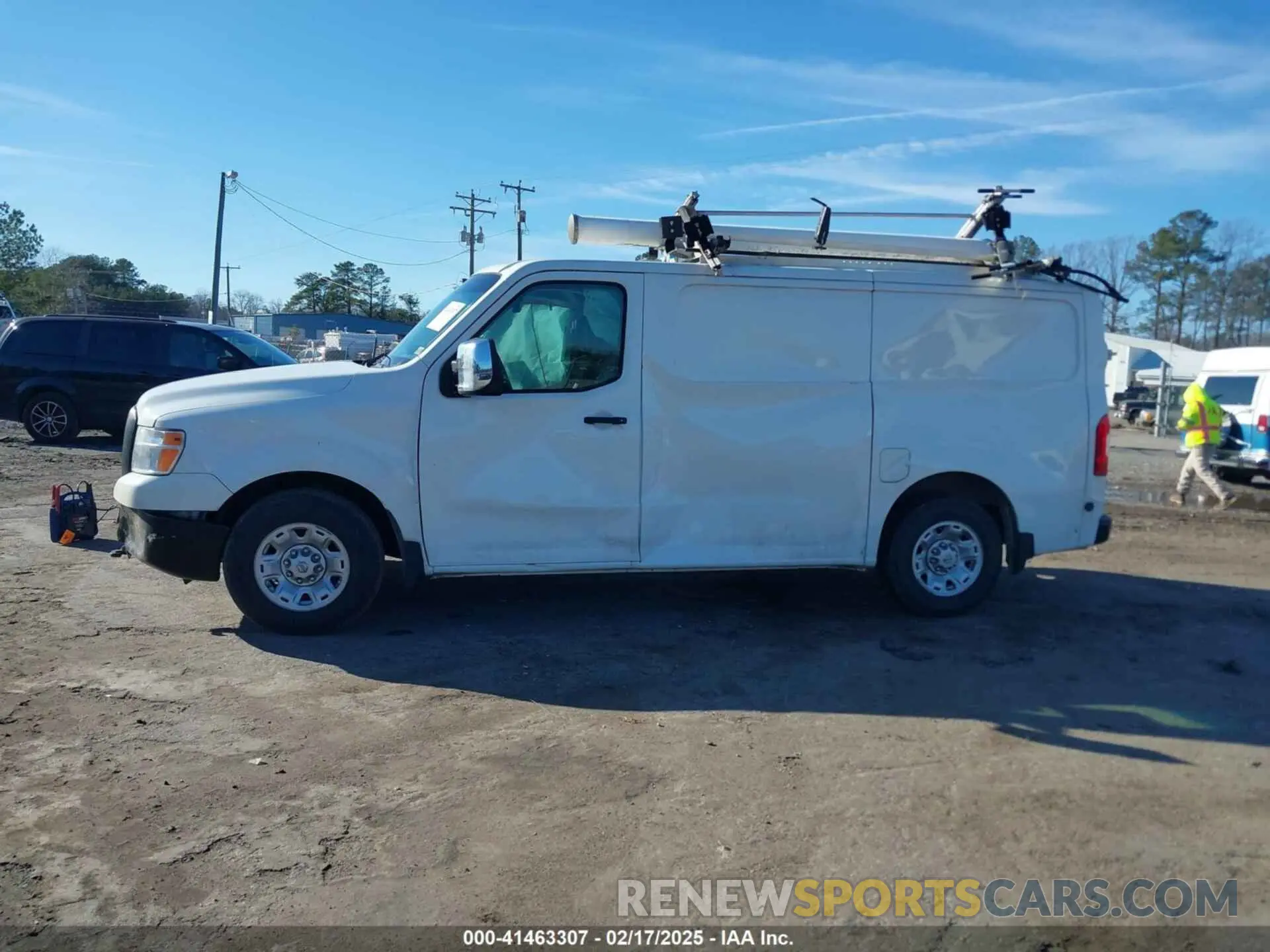 14 Photograph of a damaged car 1N6AF0KY7MN804565 NISSAN NV CARGO NV3500 HD 2021
